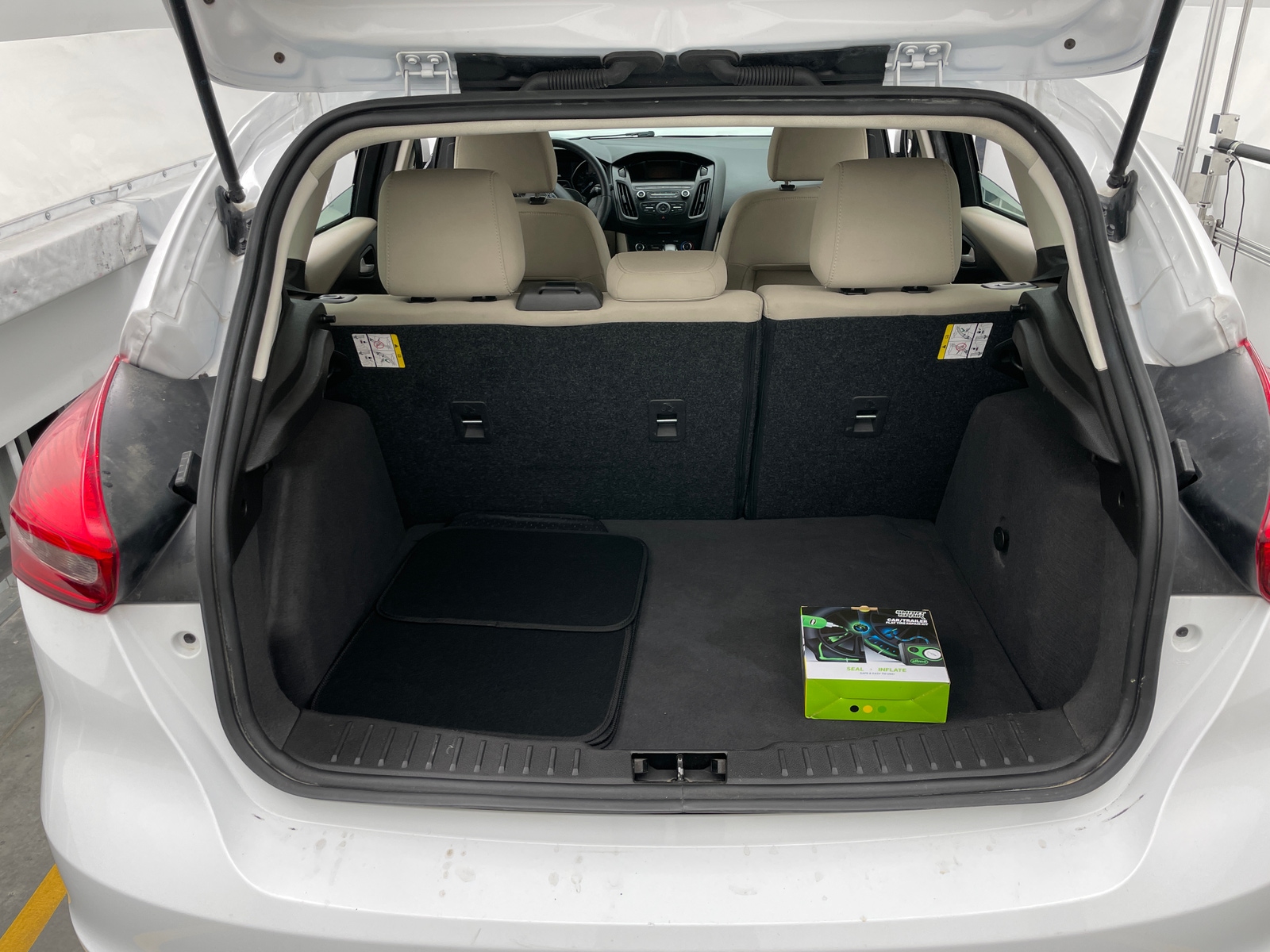 Thumbnail: 2018 Ford Focus - 7