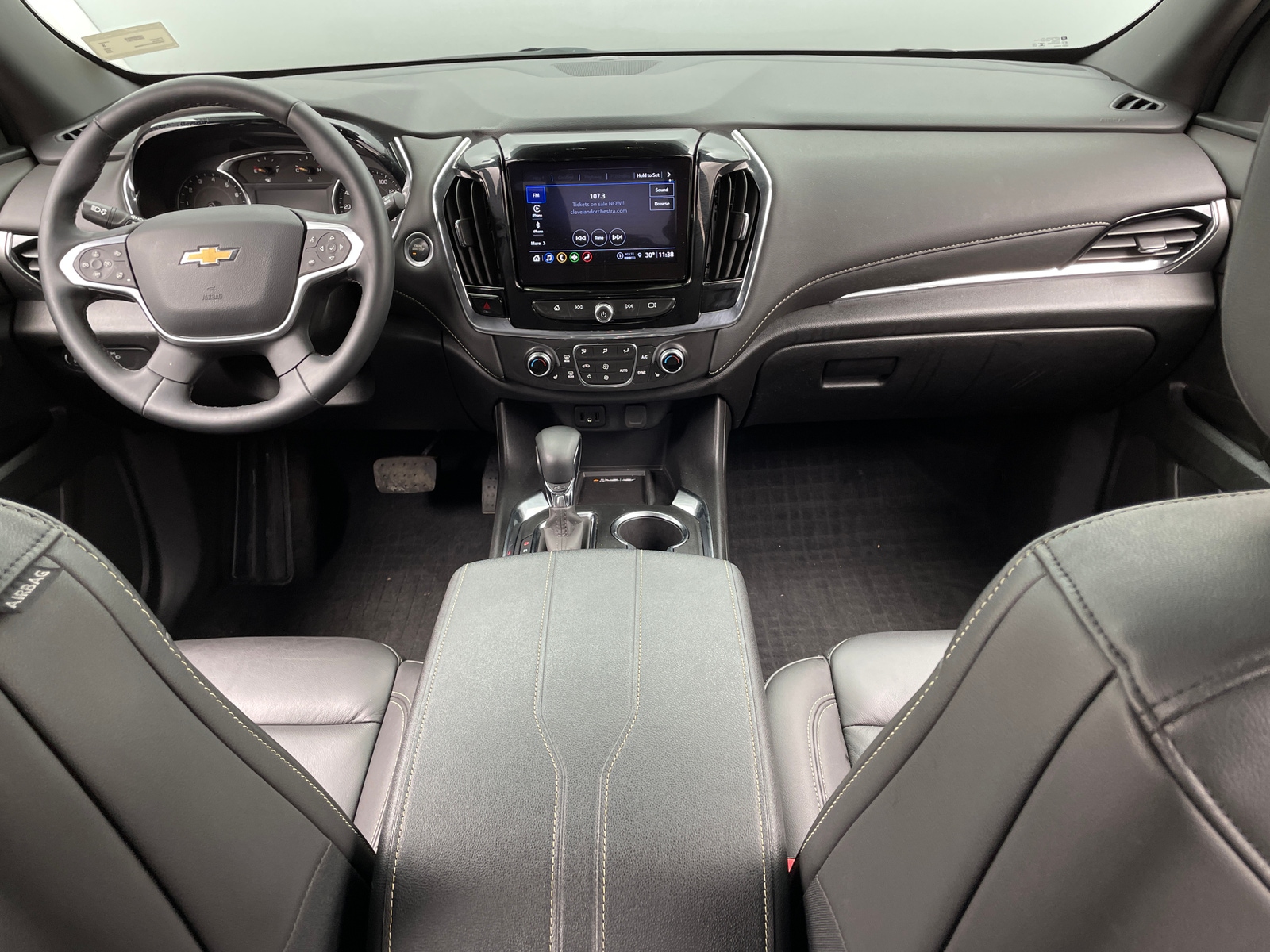 Thumbnail: 2023 Chevrolet Traverse - 2