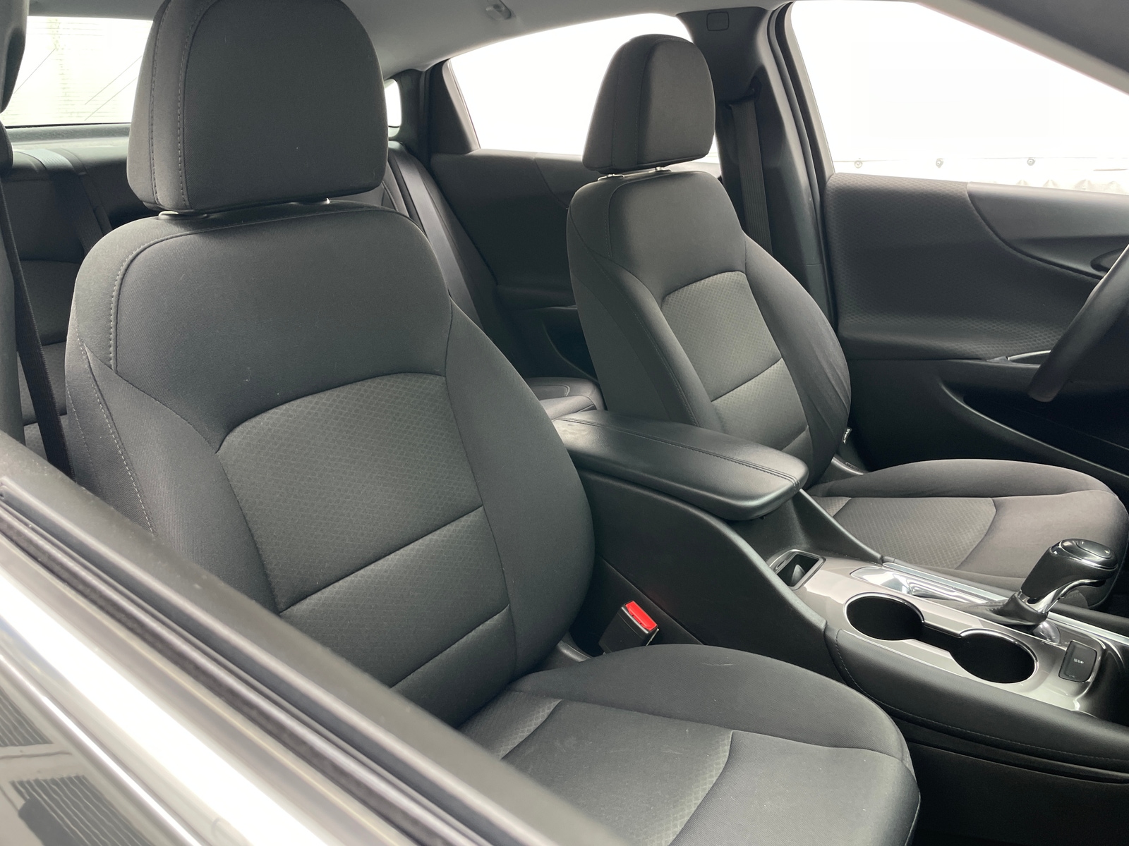 Thumbnail: 2017 Chevrolet Malibu - 2