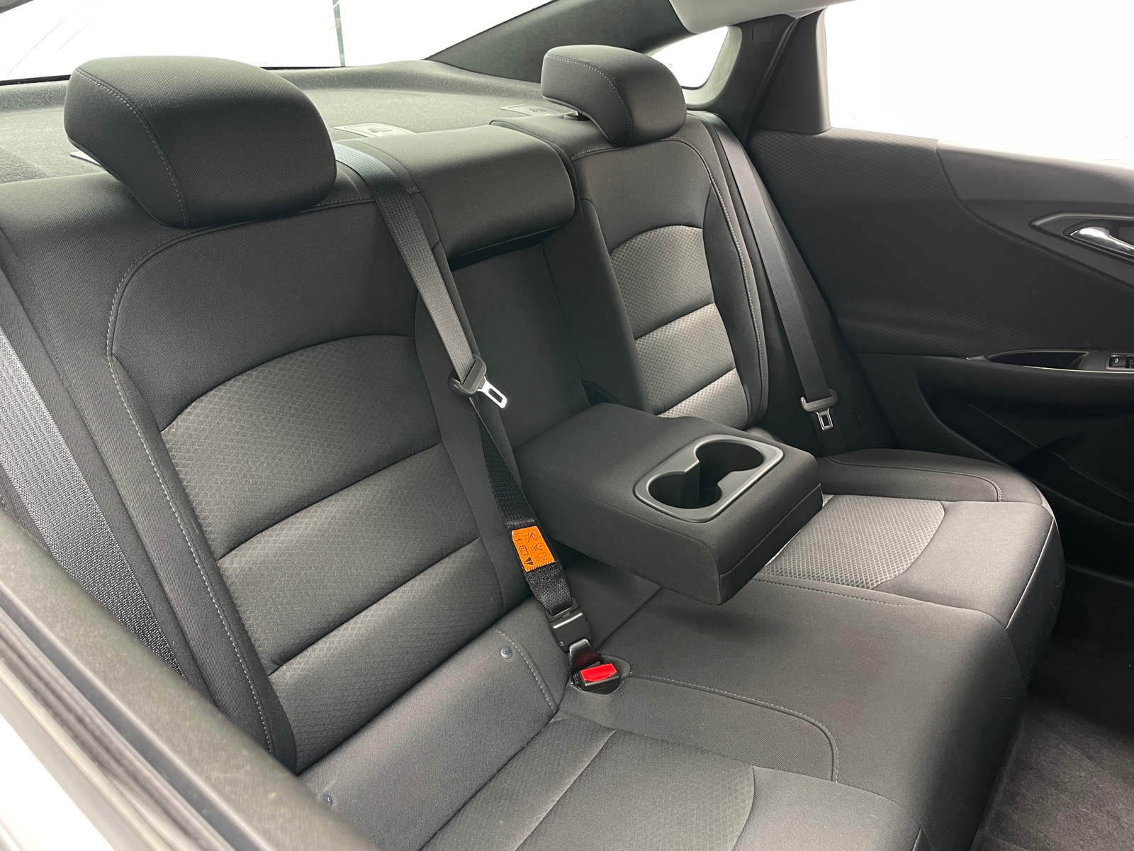 Thumbnail: 2017 Chevrolet Malibu - 6