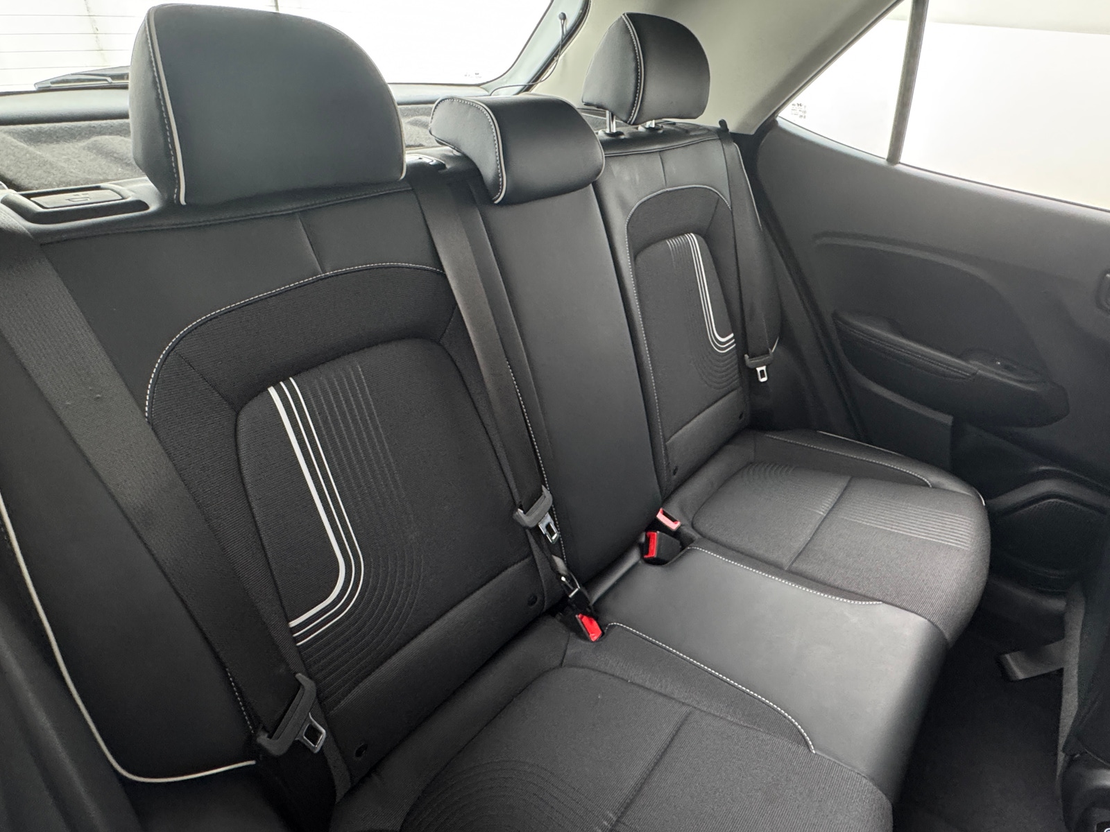 Thumbnail: 2024 Hyundai Venue - 6