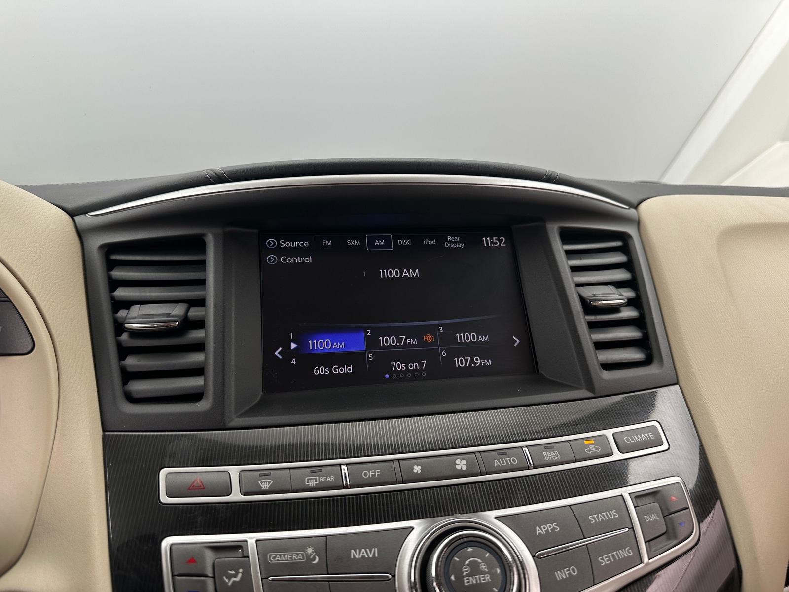 Thumbnail: 2017 INFINITI QX60 - 3