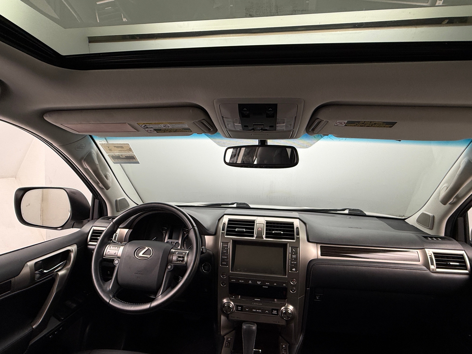 Thumbnail: 2018 Lexus GX - 2