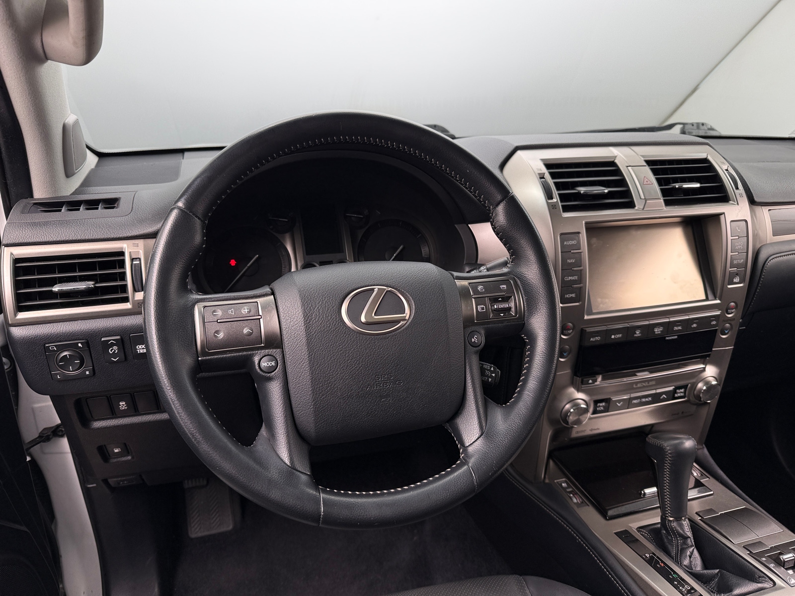 Thumbnail: 2018 Lexus GX - 4