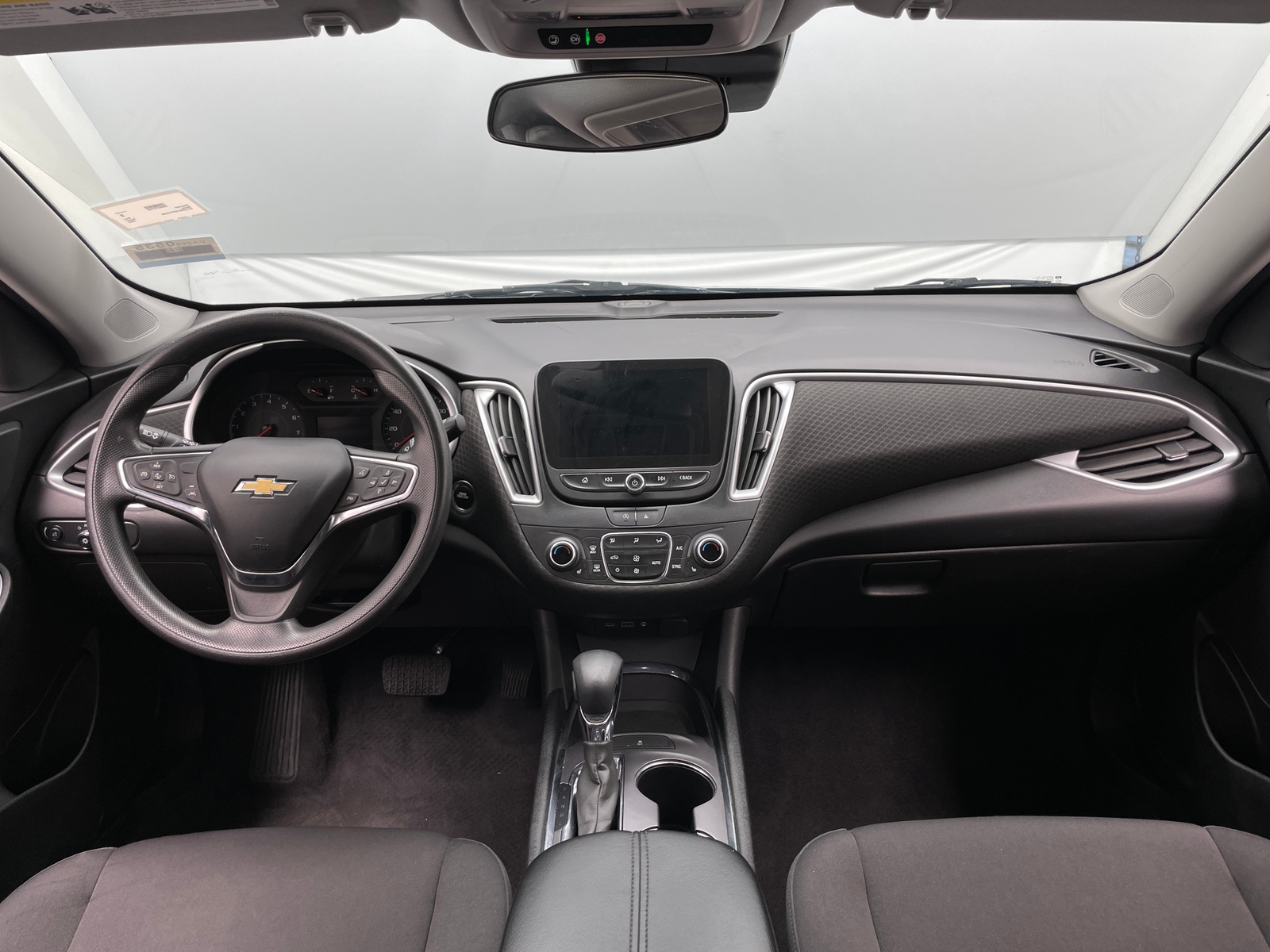 Thumbnail: 2023 Chevrolet Malibu - 3