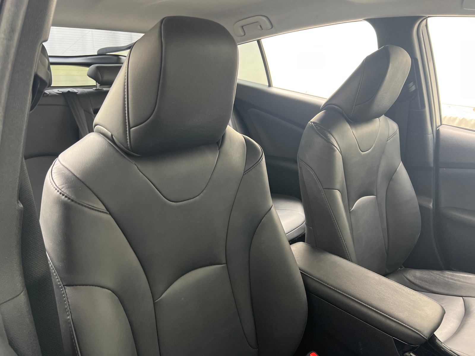 Thumbnail: 2017 Toyota Prius - 2