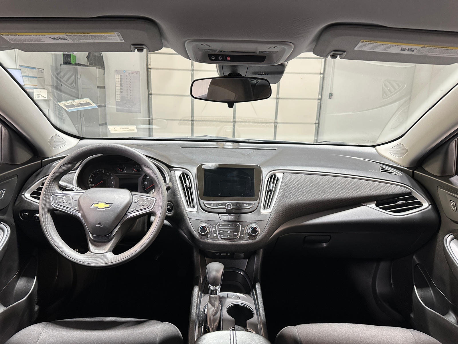 Thumbnail: 2024 Chevrolet Malibu - 3