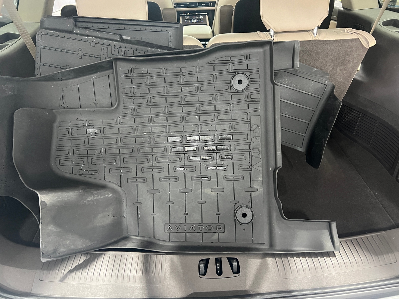 Thumbnail: 2024 Lincoln Aviator - 6