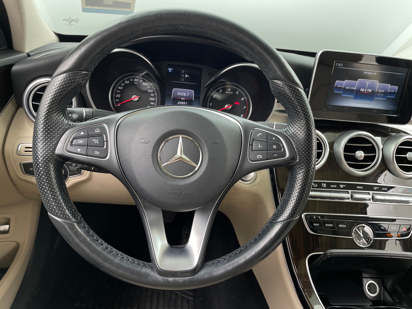 Thumbnail: 2017 Mercedes-Benz C-Class - 4