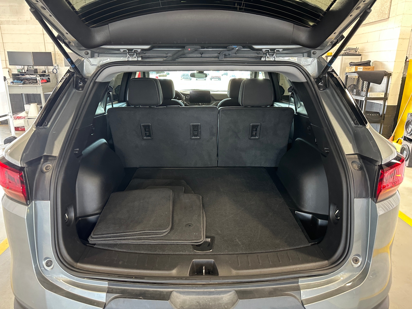 Thumbnail: 2025 Chevrolet Blazer - 7