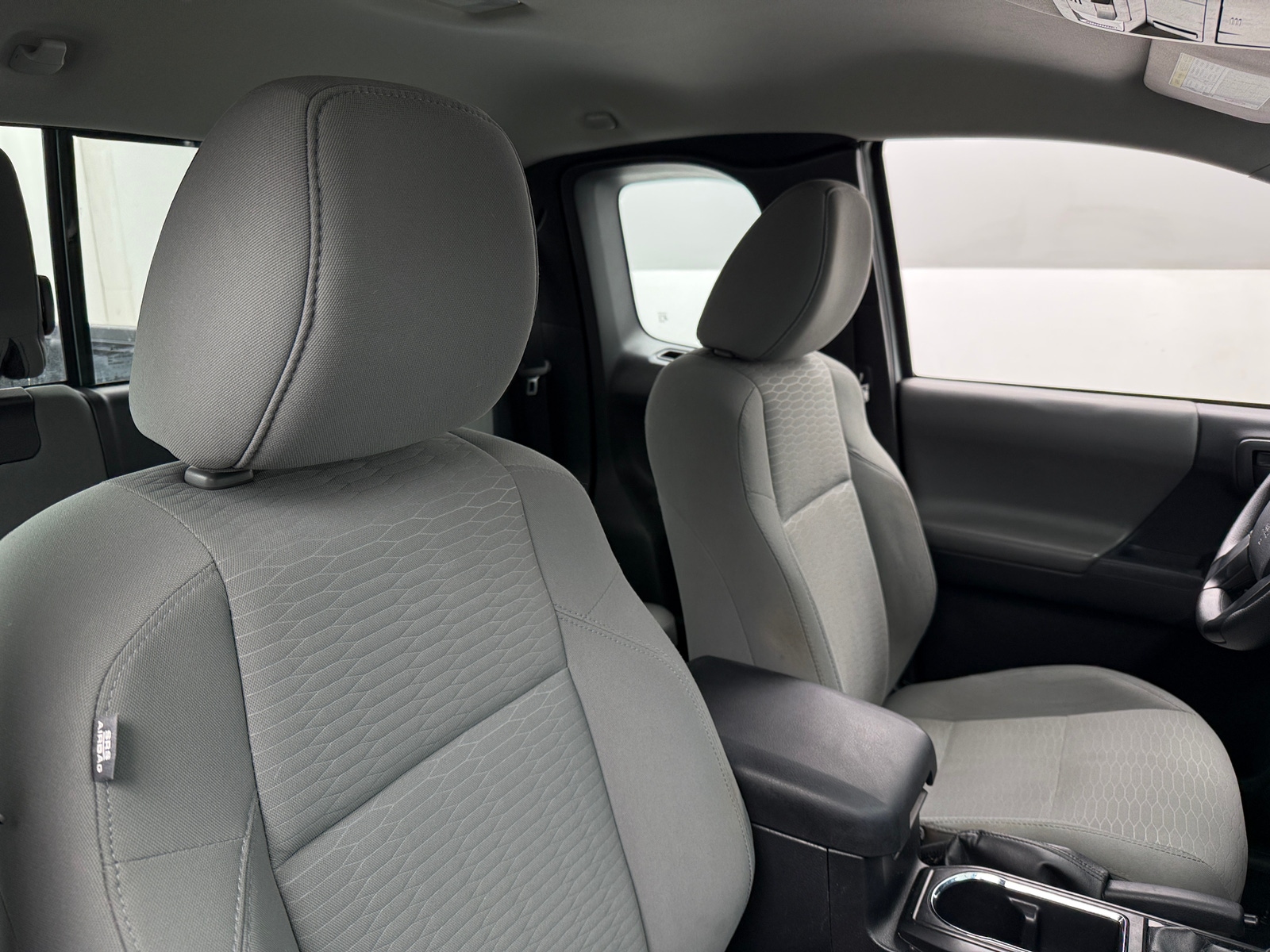 Thumbnail: 2017 Toyota Tacoma - 2