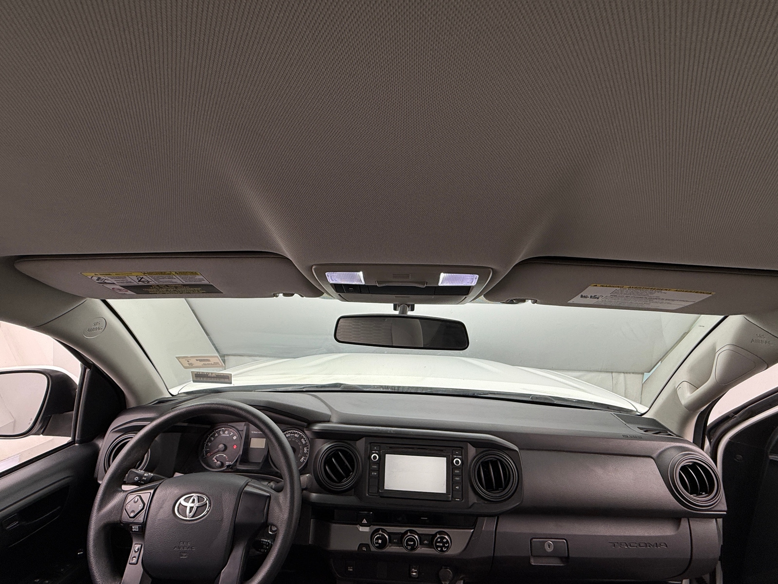 Thumbnail: 2017 Toyota Tacoma - 3