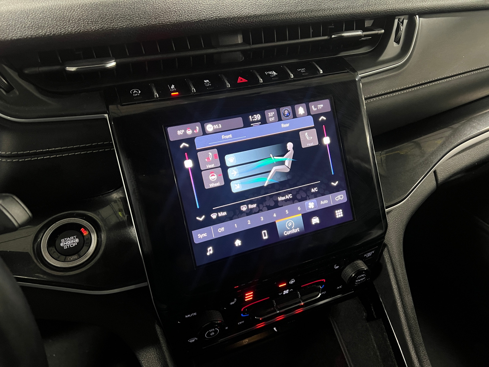 Thumbnail: 2022 Jeep Grand Cherokee L - 4