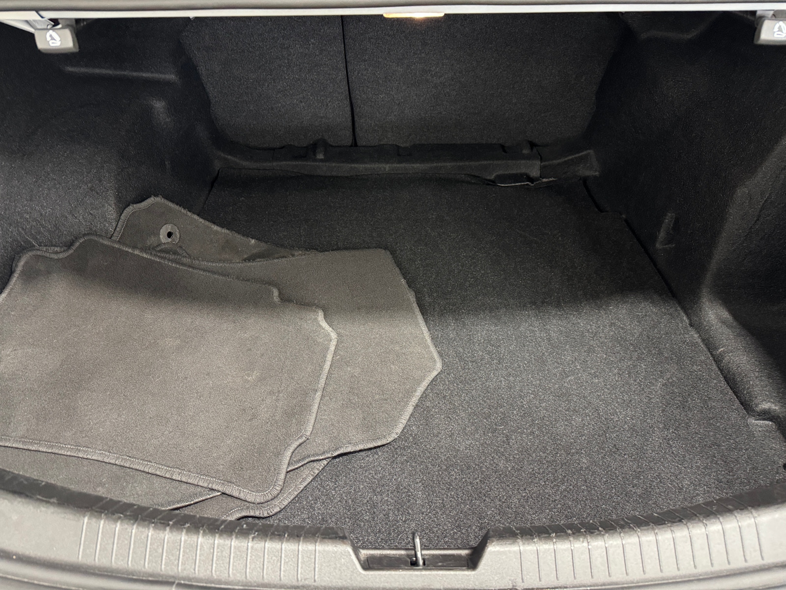 Thumbnail: 2024 Chevrolet Malibu - 7