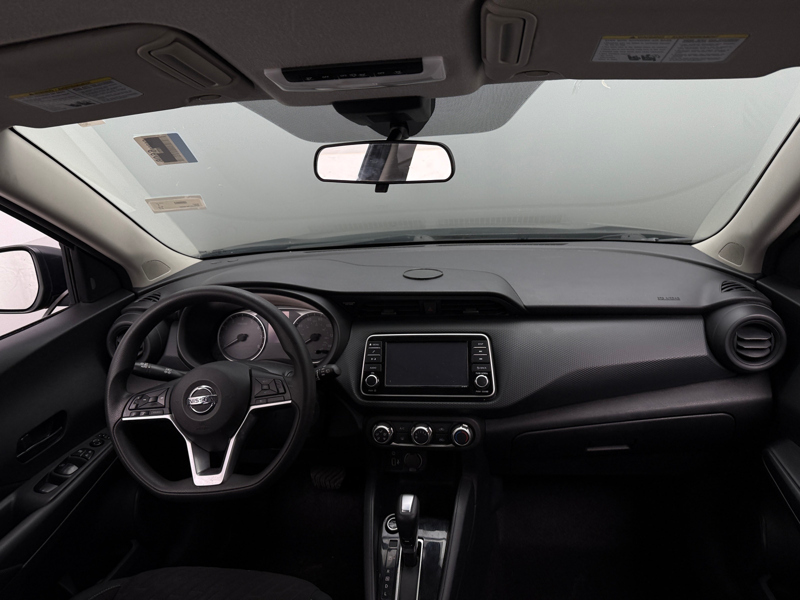 Thumbnail: 2021 Nissan Kicks - 3