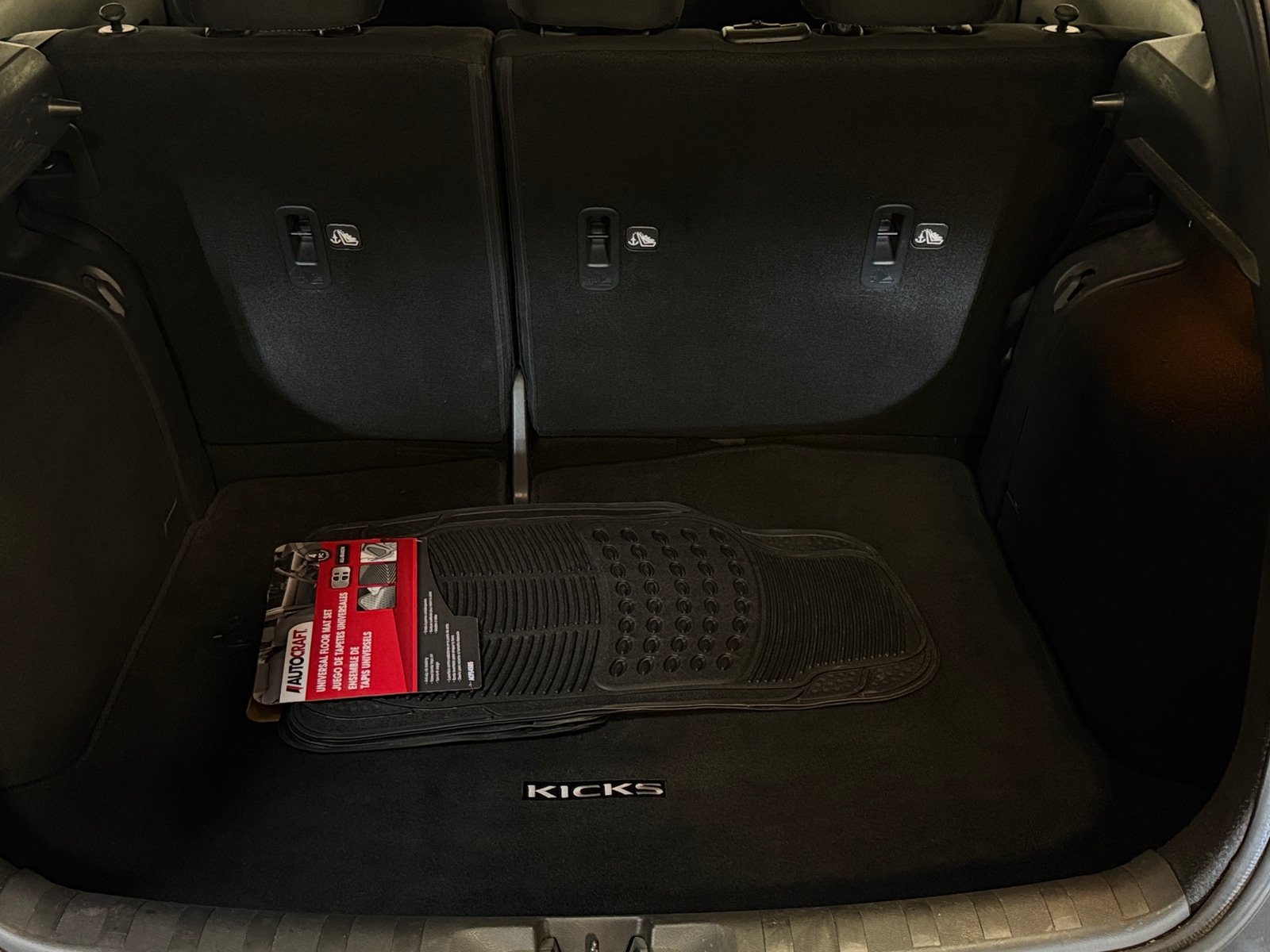 Thumbnail: 2021 Nissan Kicks - 7