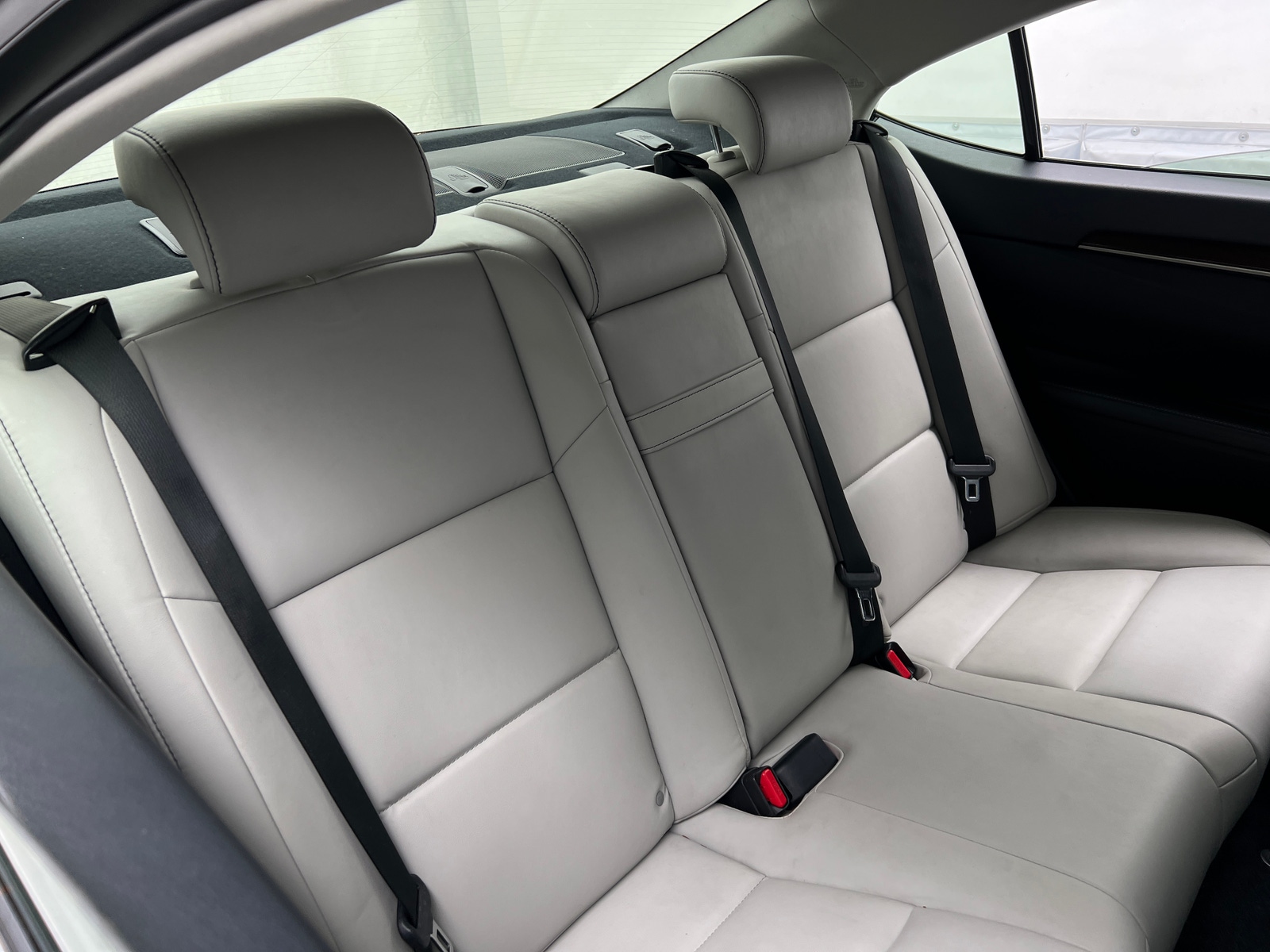 Thumbnail: 2013 Lexus ES - 5