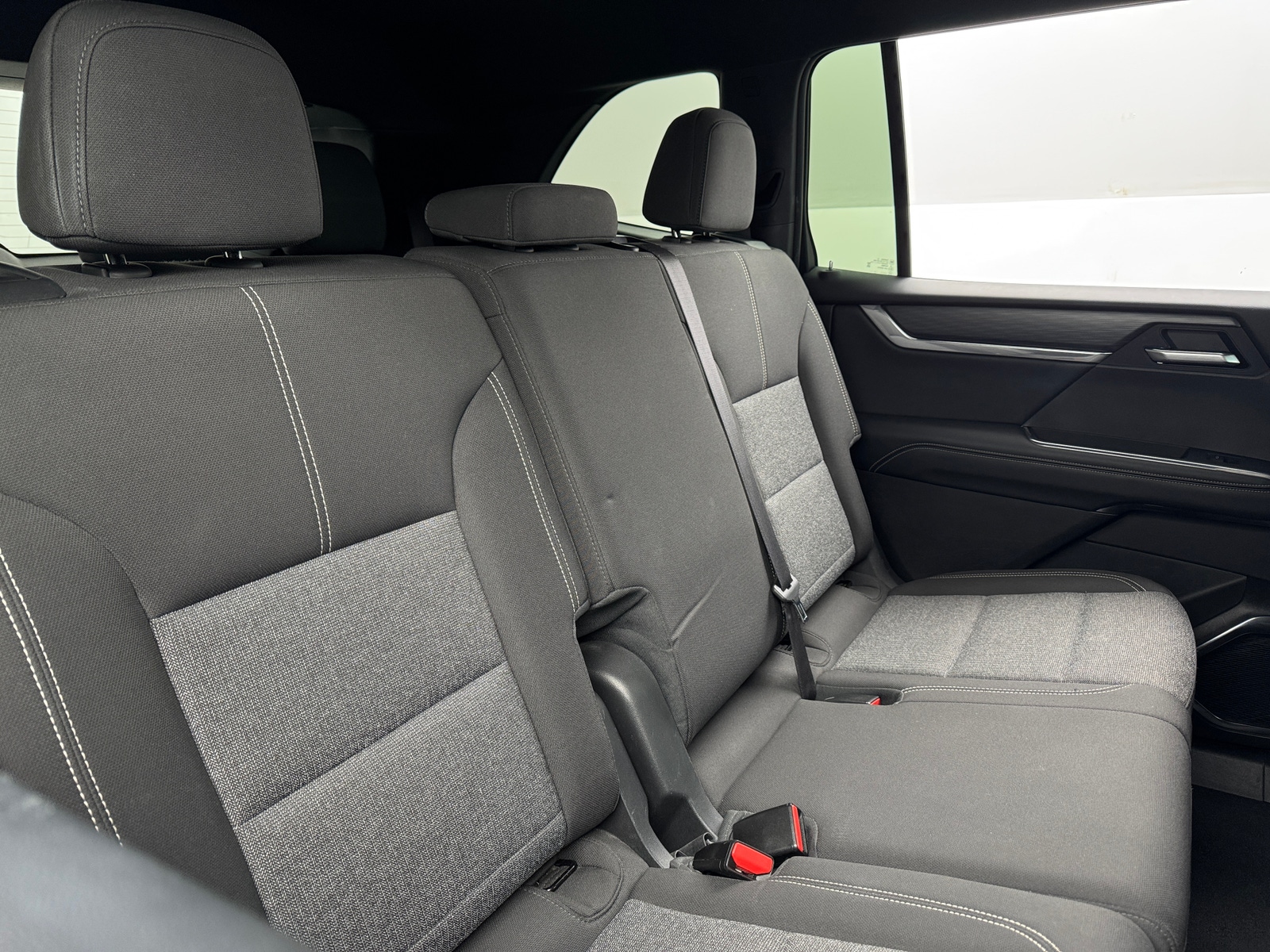 Thumbnail: 2025 GMC Acadia - 6