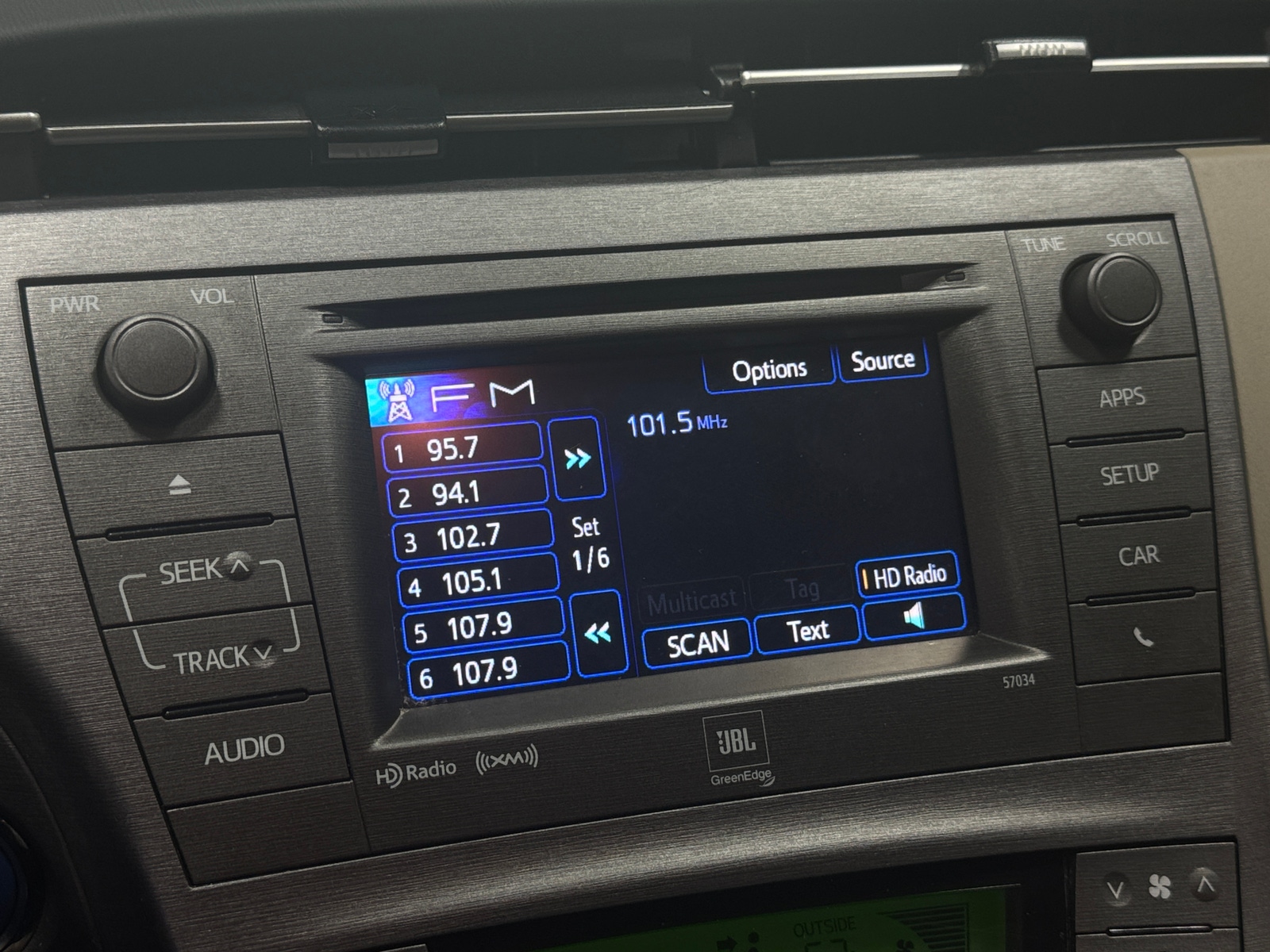 Thumbnail: 2015 Toyota Prius - 3