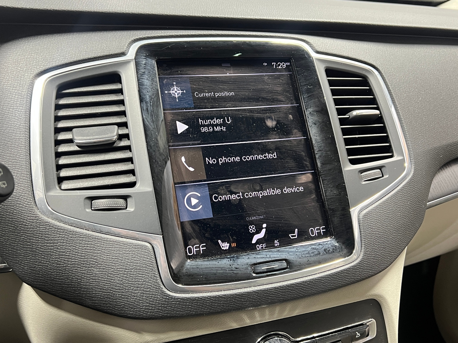 Thumbnail: 2020 Volvo XC90 - 3