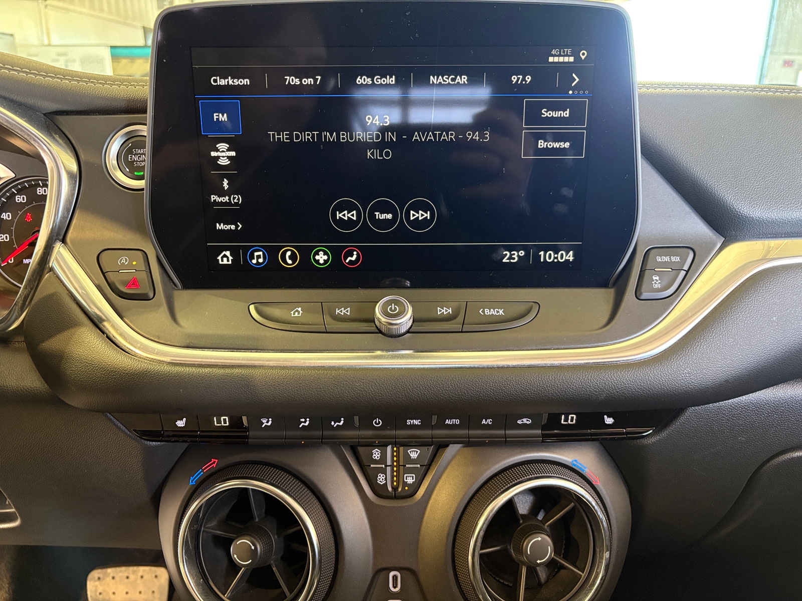 Thumbnail: 2025 Chevrolet Blazer - 4