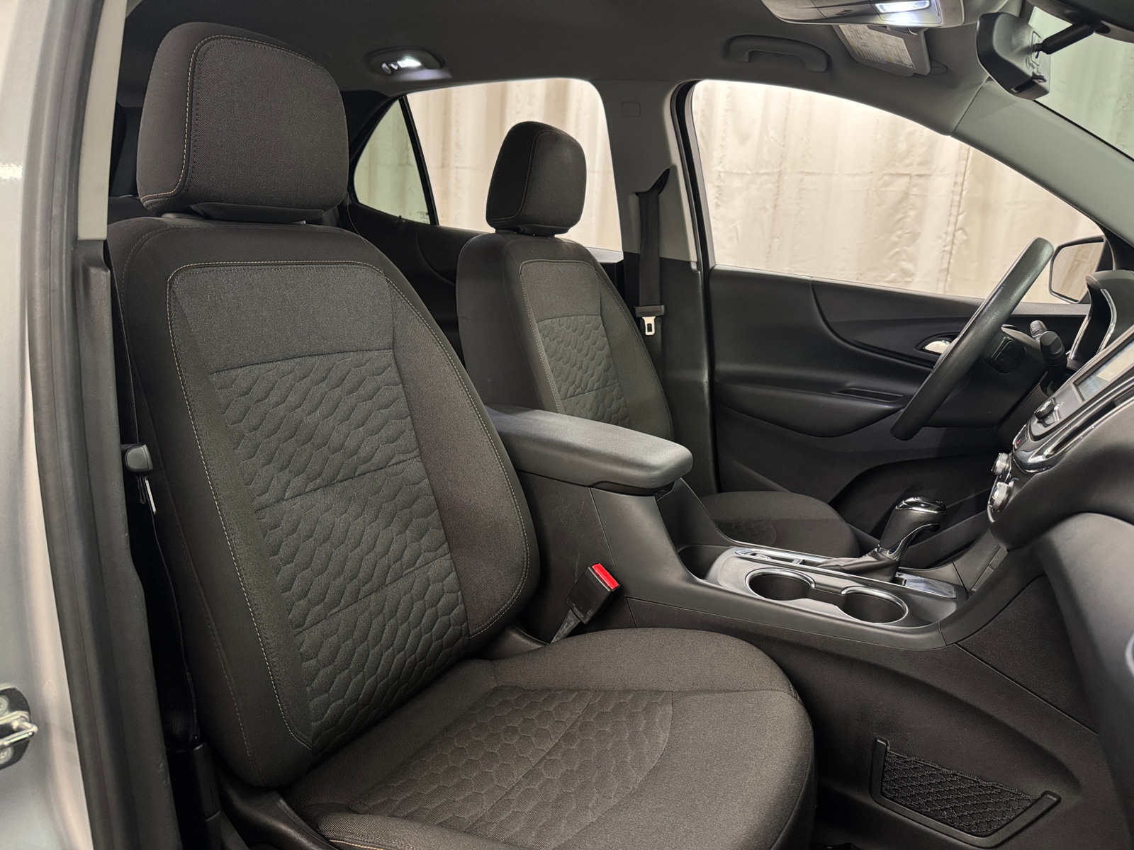 Thumbnail: 2018 Chevrolet Equinox - 2