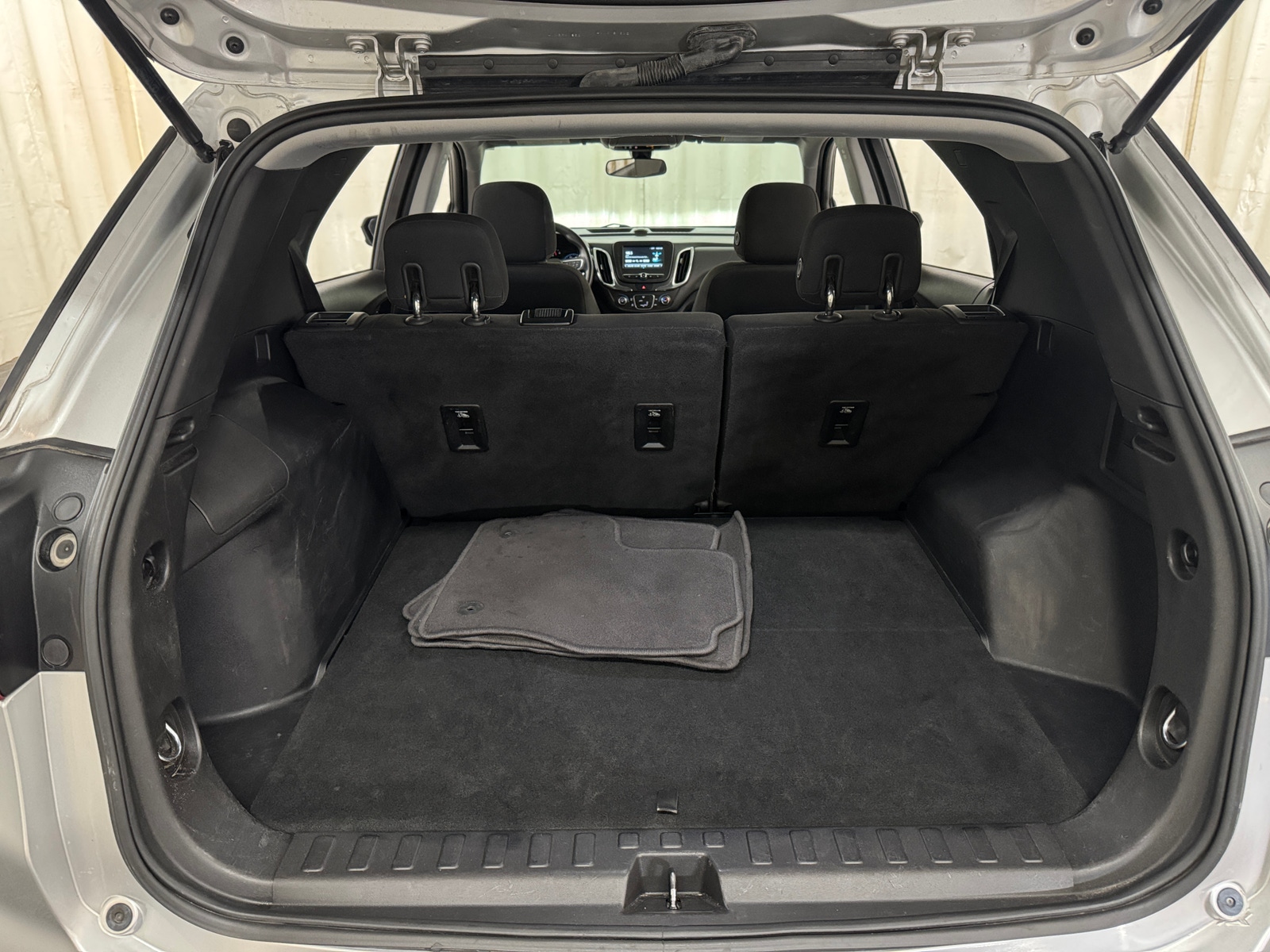 Thumbnail: 2018 Chevrolet Equinox - 7