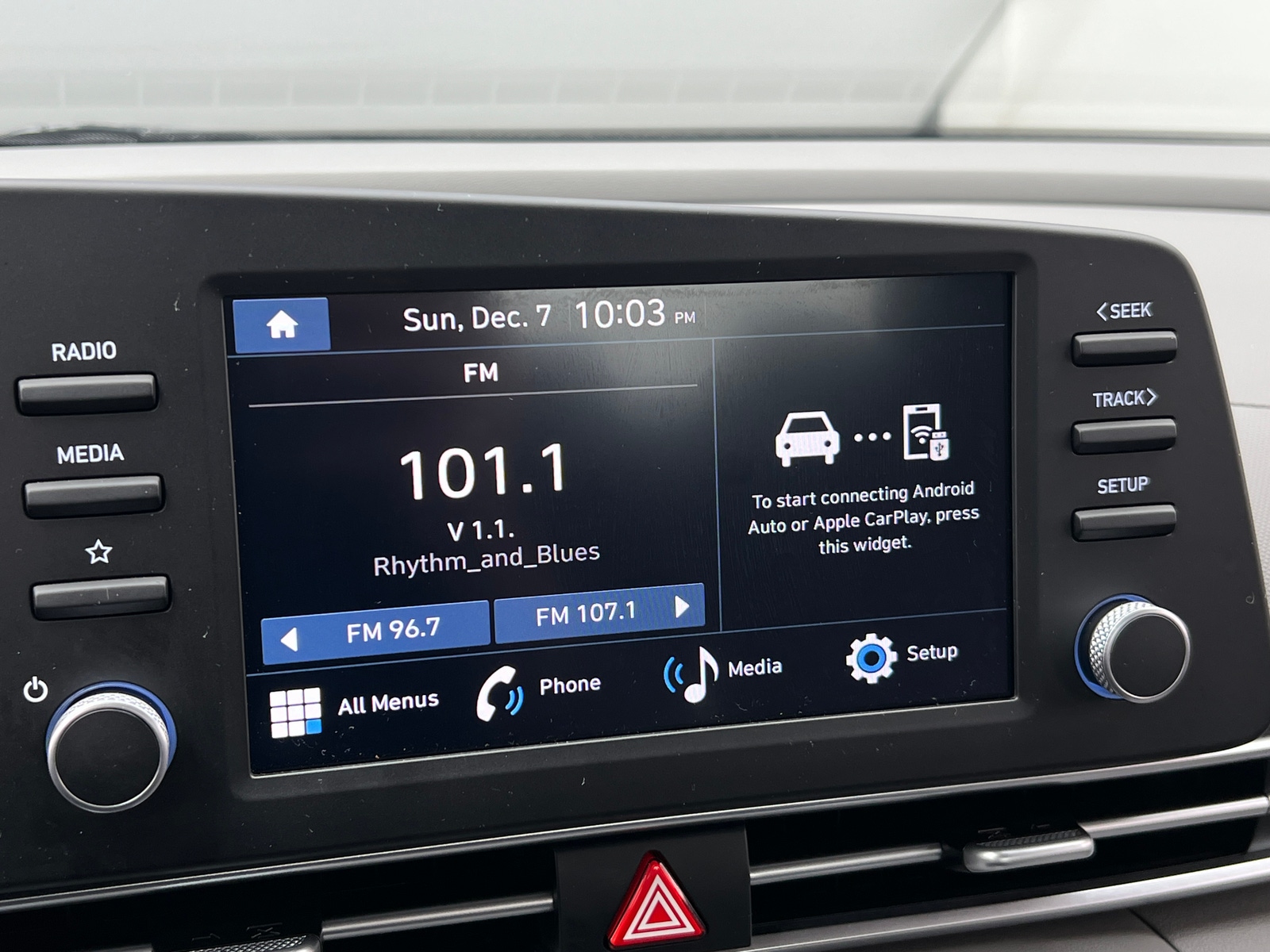 Thumbnail: 2025 Hyundai Elantra - 4