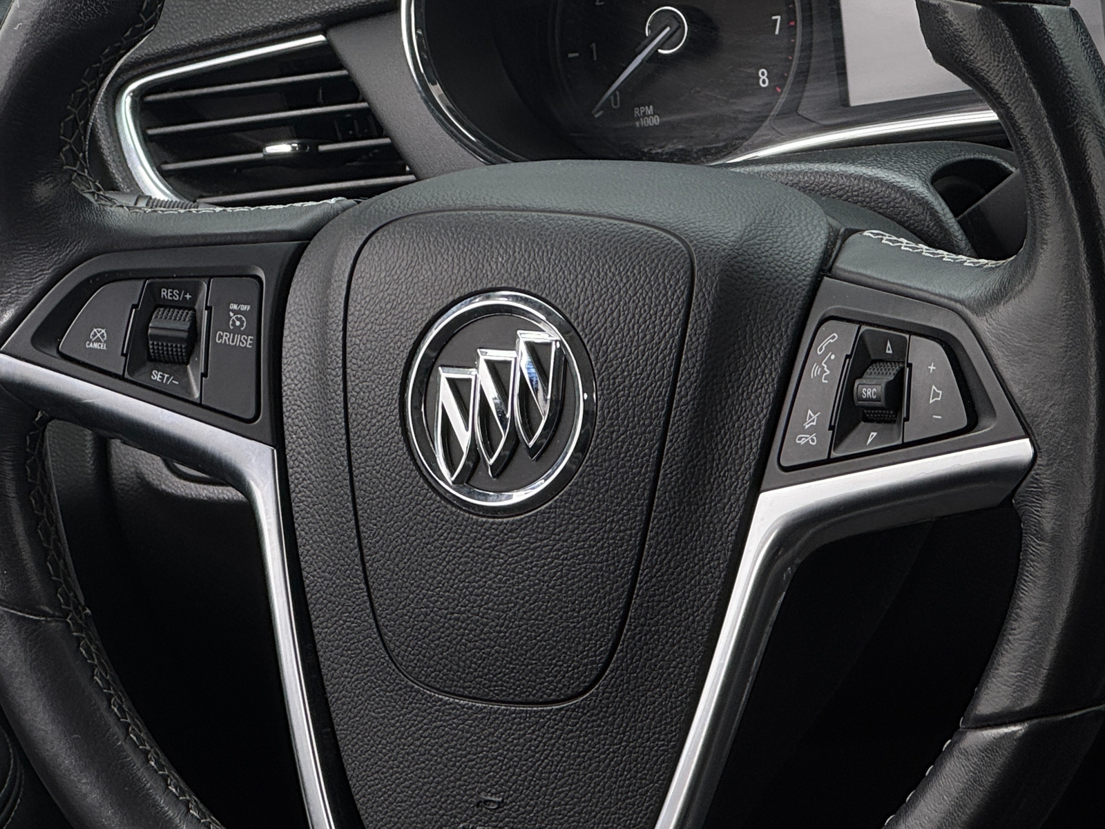 Thumbnail: 2020 Buick Encore - 4