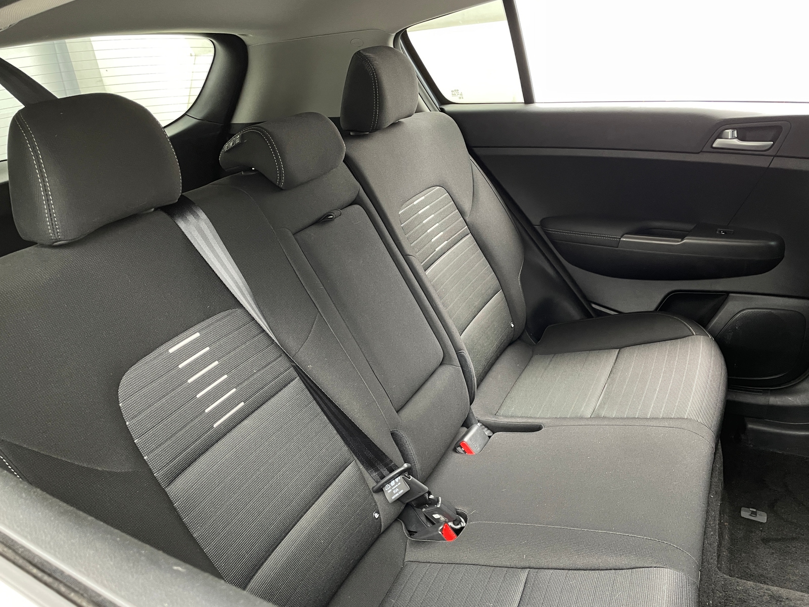 Thumbnail: 2020 Kia Sportage - 6