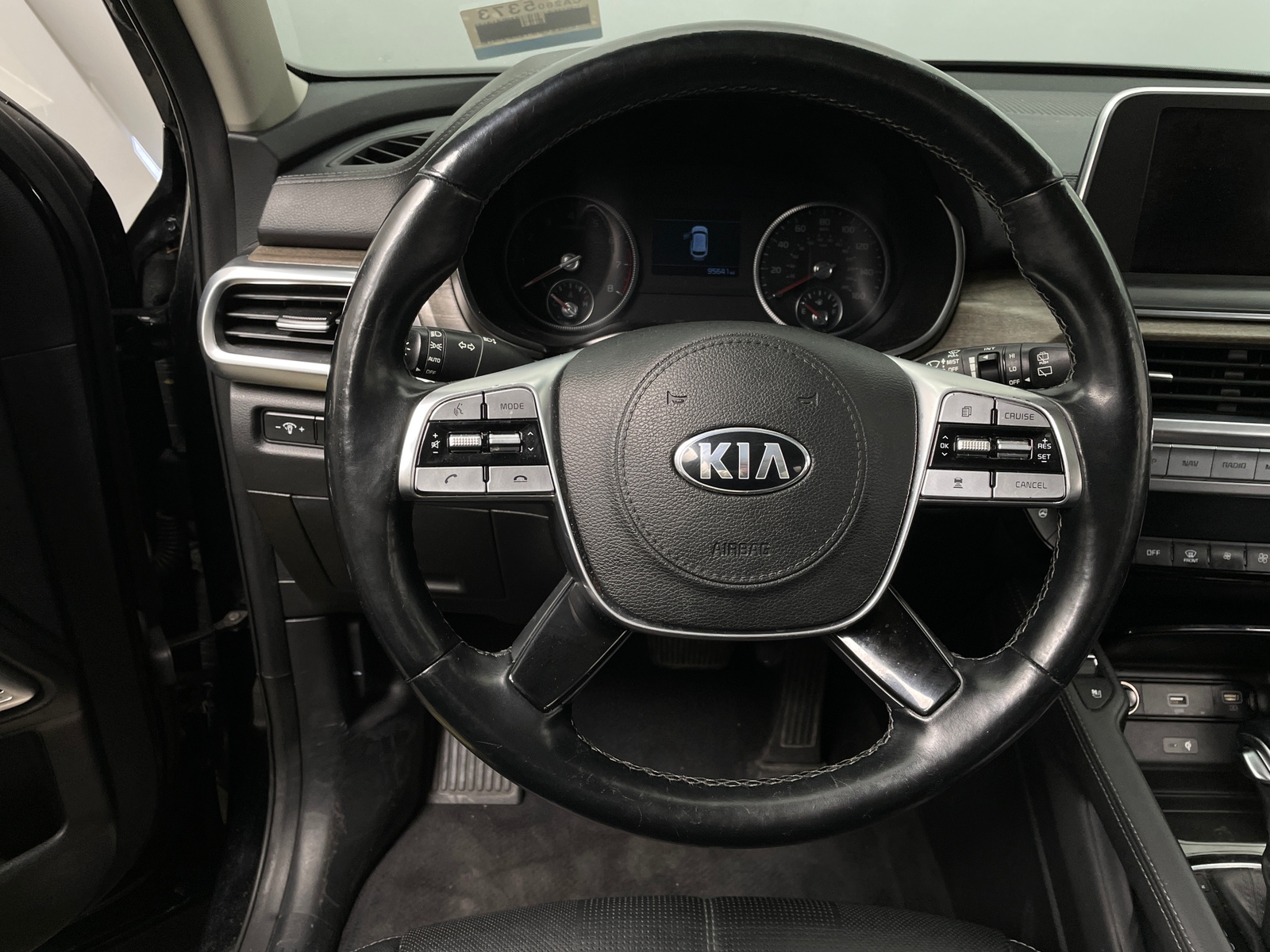 Thumbnail: 2020 Kia Telluride - 4