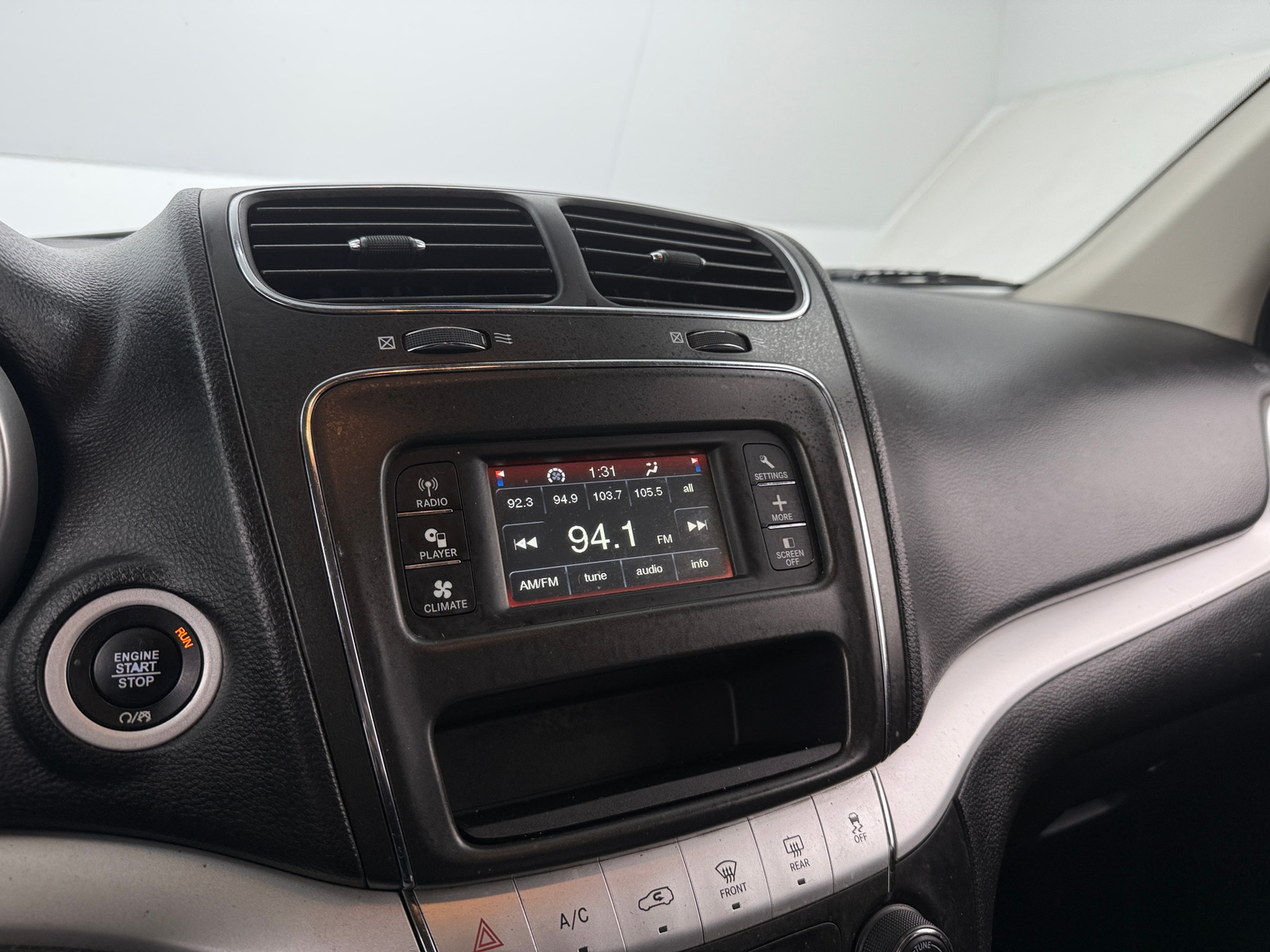 Thumbnail: 2018 Dodge Journey - 4