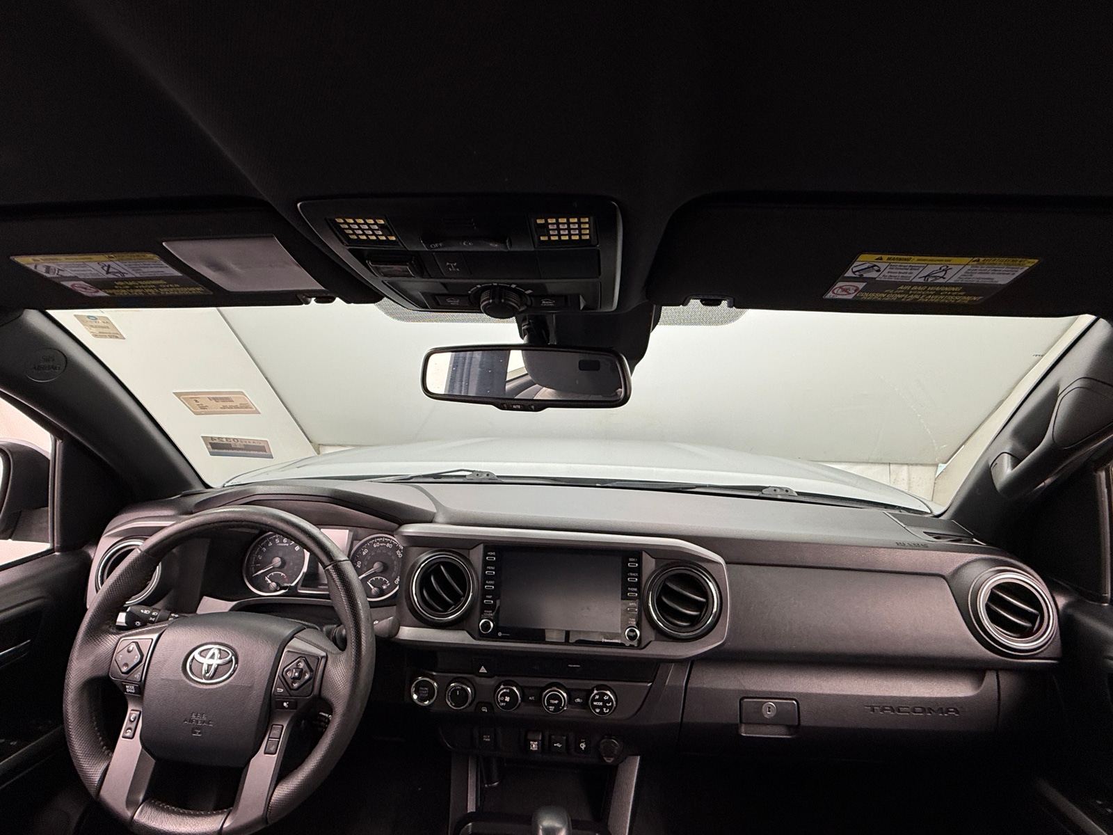 Thumbnail: 2020 Toyota Tacoma - 3