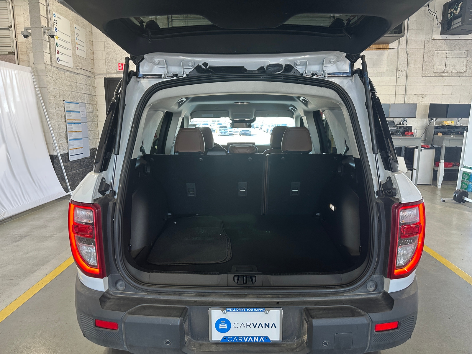 Thumbnail: 2025 Ford Bronco Sport - 6