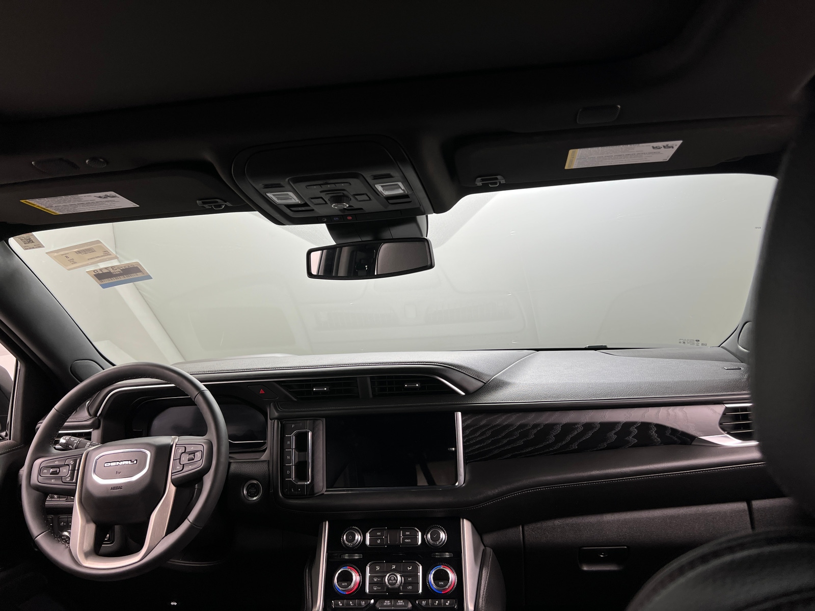 Thumbnail: 2024 GMC Yukon - 2