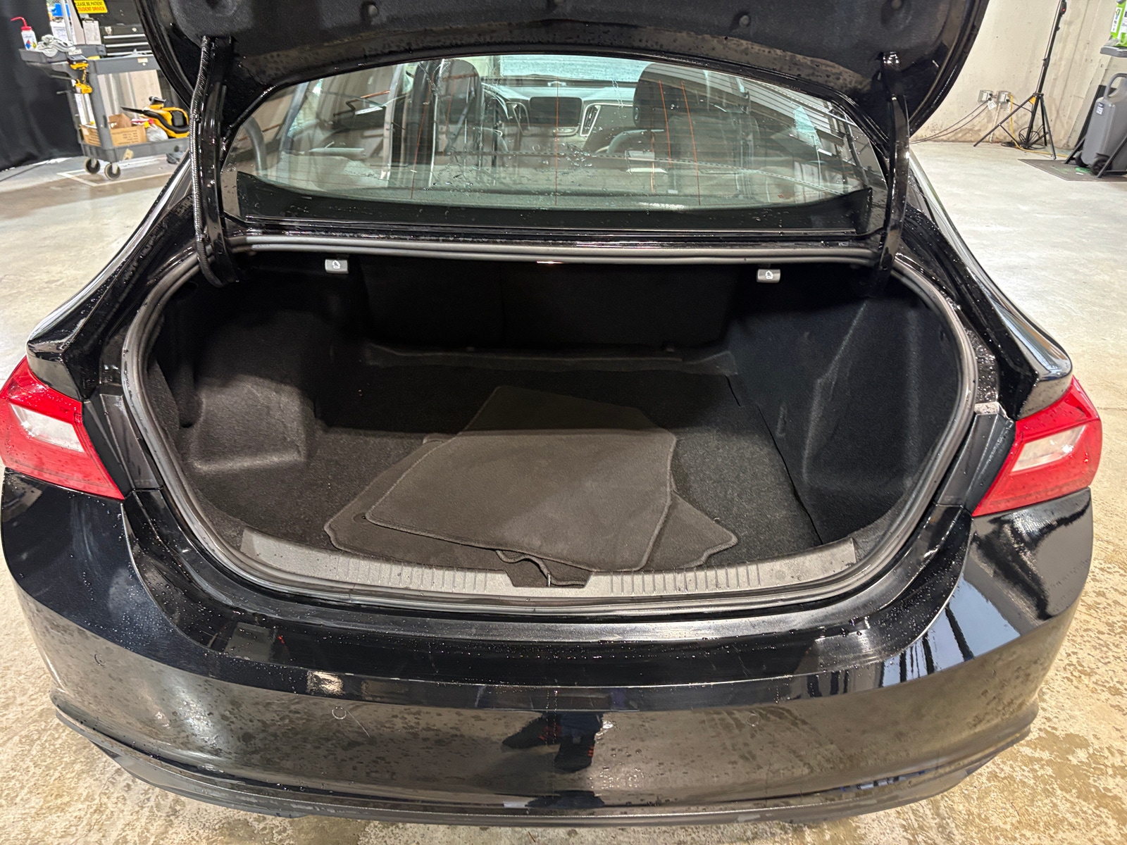 Thumbnail: 2024 Chevrolet Malibu - 7