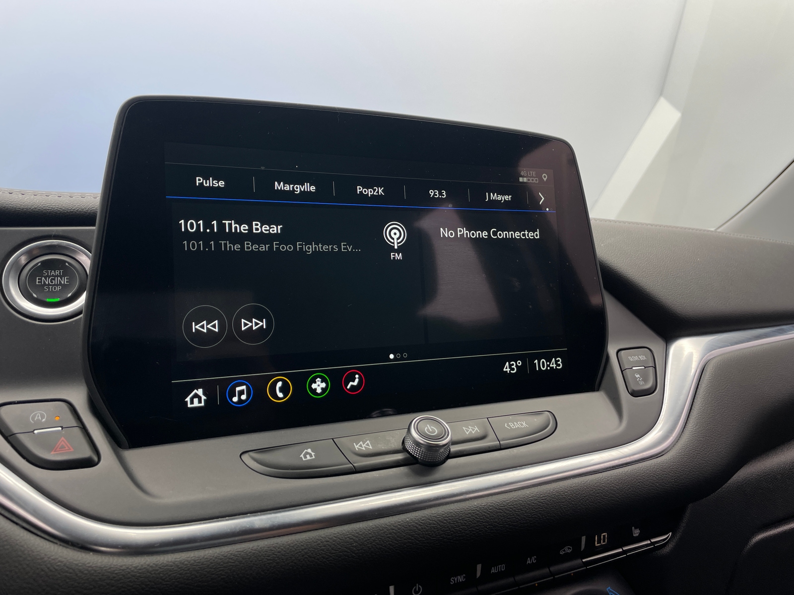 Thumbnail: 2025 Chevrolet Blazer - 4