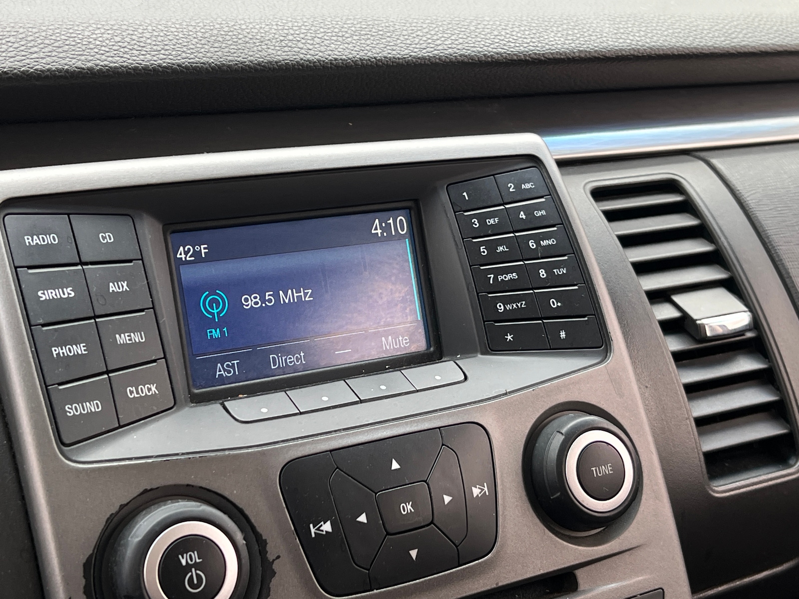 Thumbnail: 2018 Ford Flex - 4