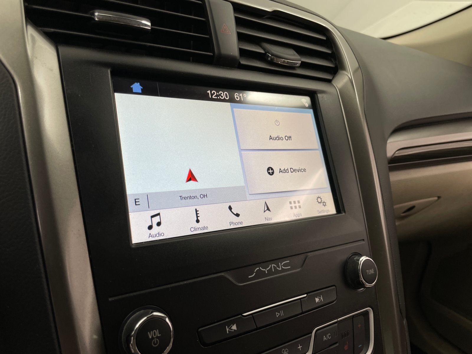 Thumbnail: 2019 Ford Fusion - 3