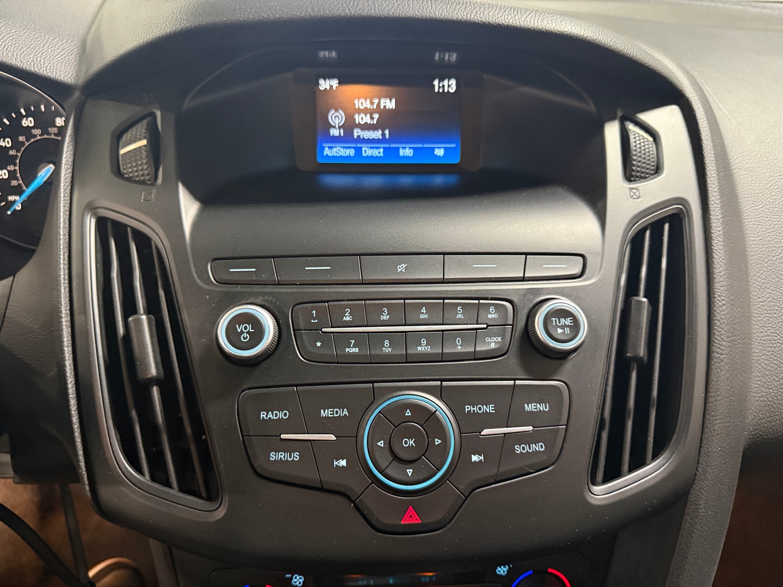 Thumbnail: 2018 Ford Focus - 4