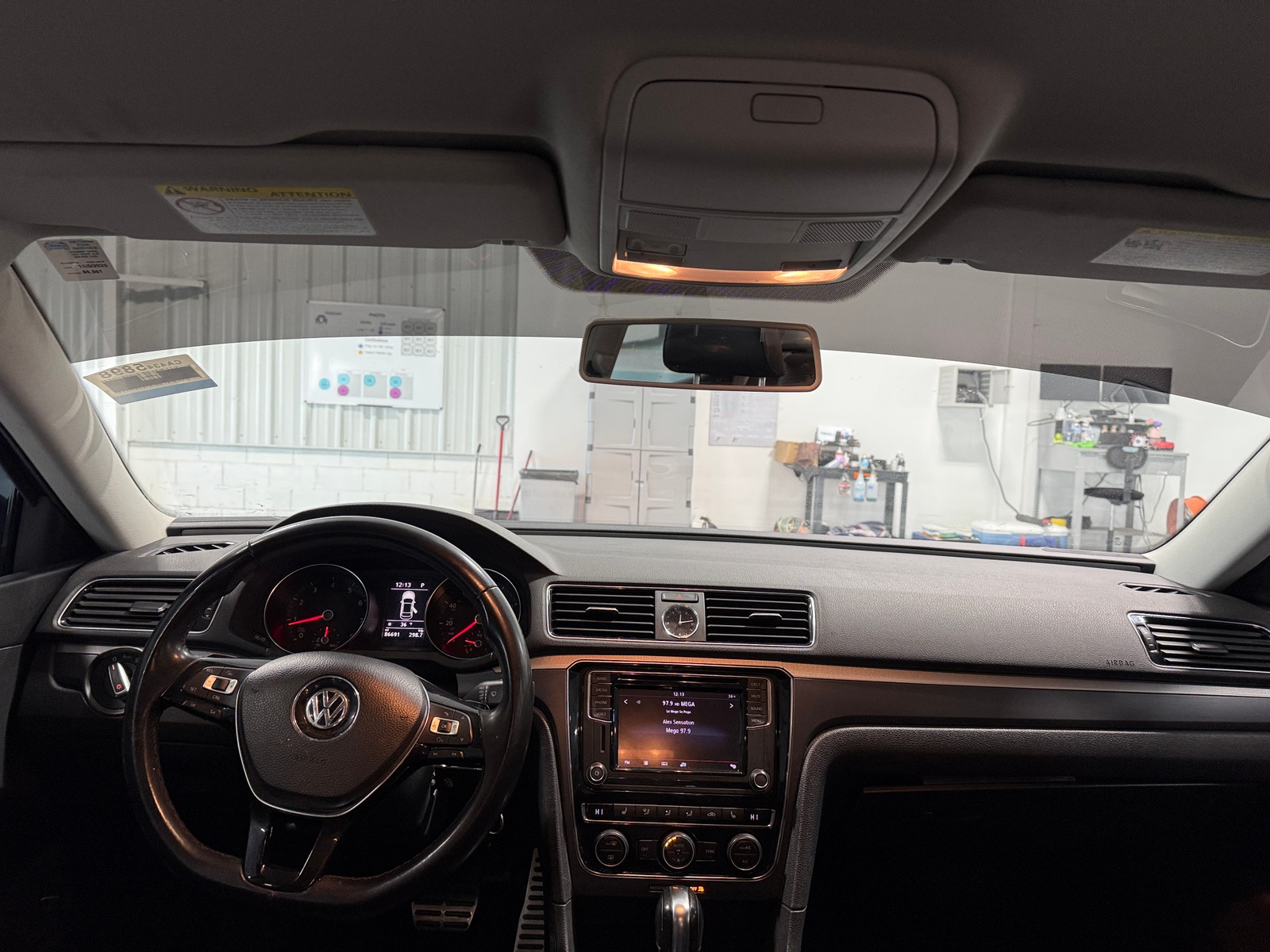 Thumbnail: 2017 Volkswagen Passat - 2