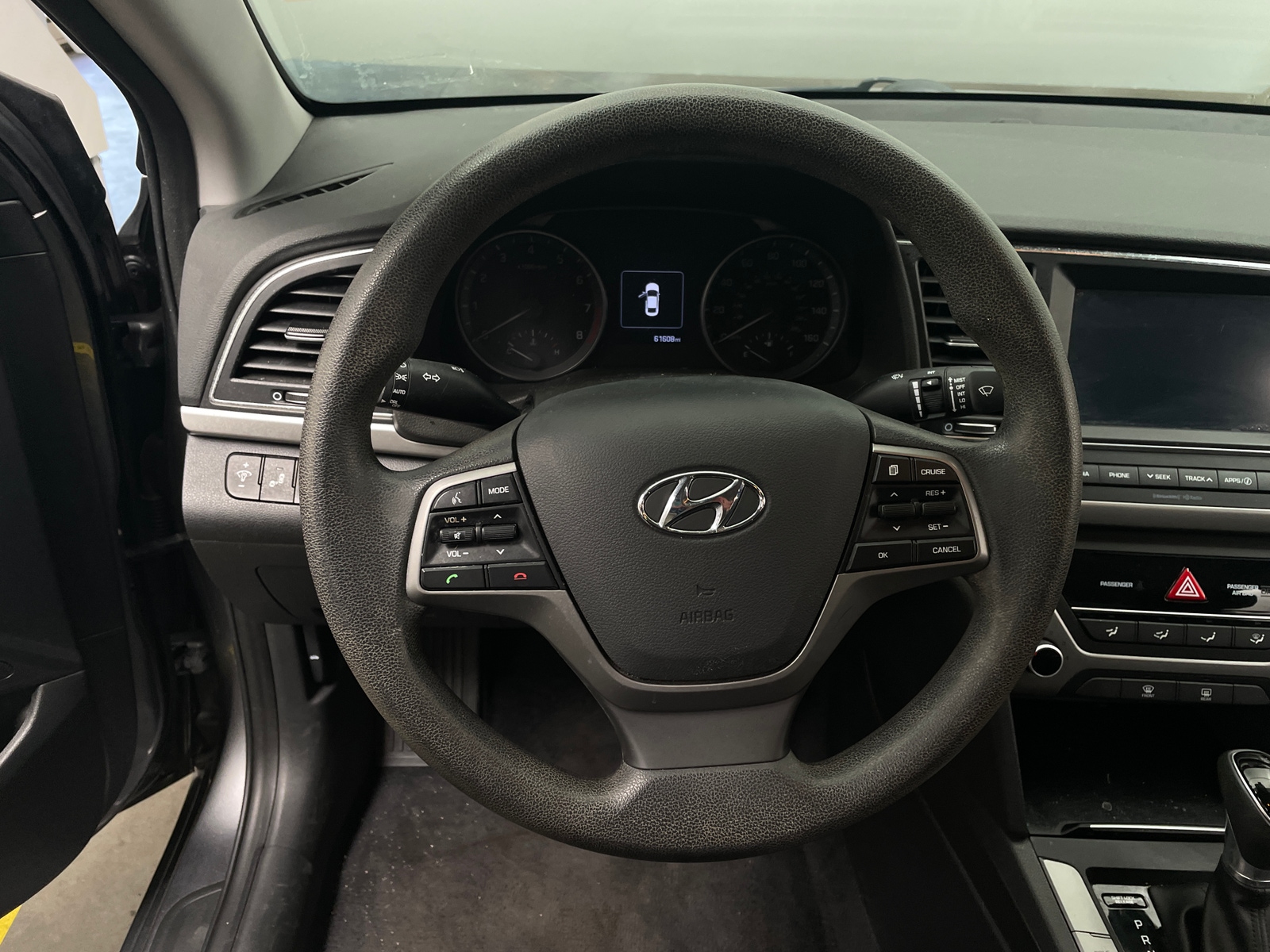 Thumbnail: 2018 Hyundai Elantra - 5