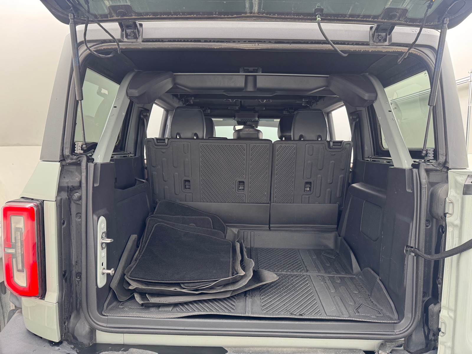 Thumbnail: 2023 Ford Bronco - 7