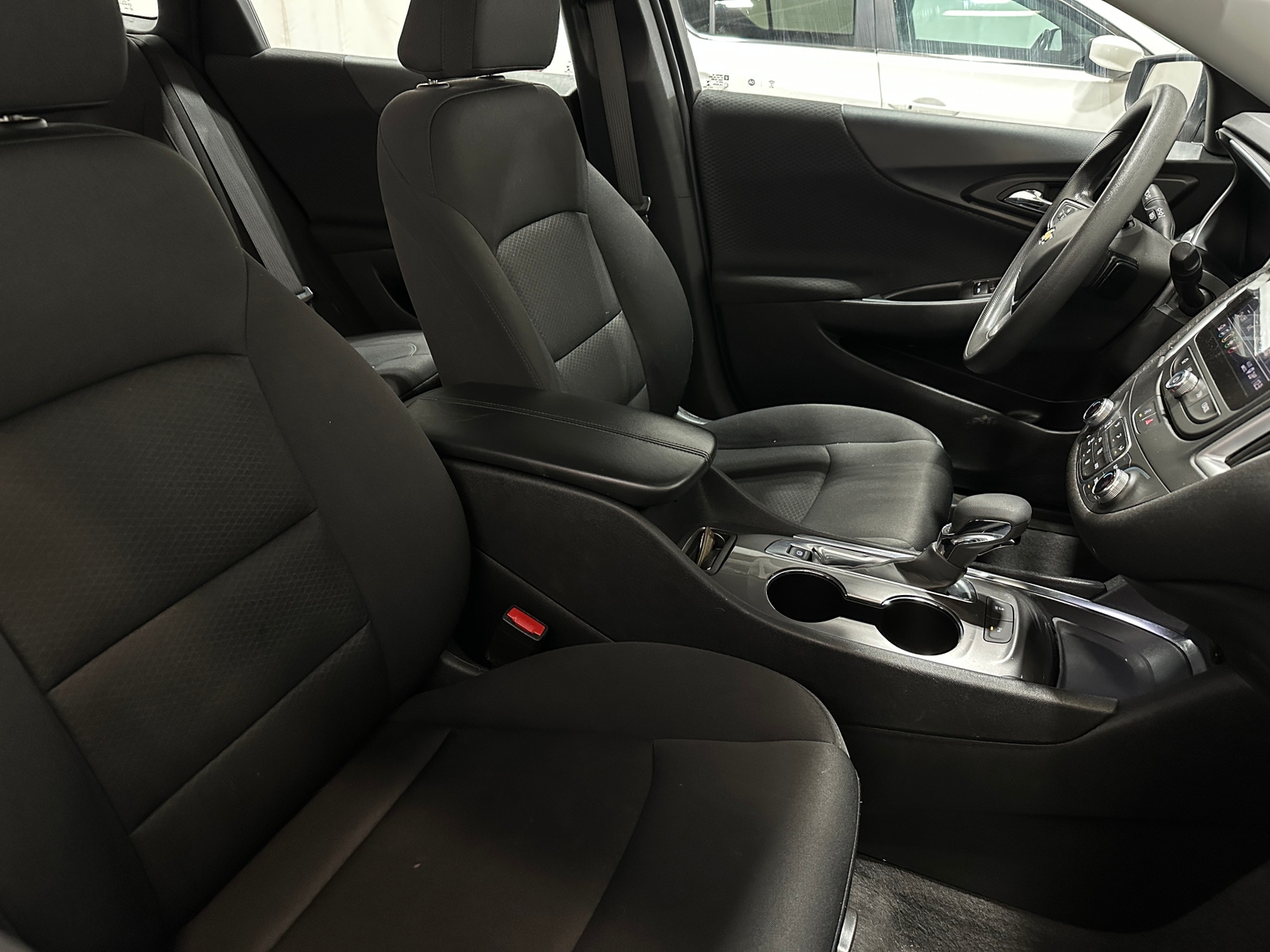 Thumbnail: 2024 Chevrolet Malibu - 2