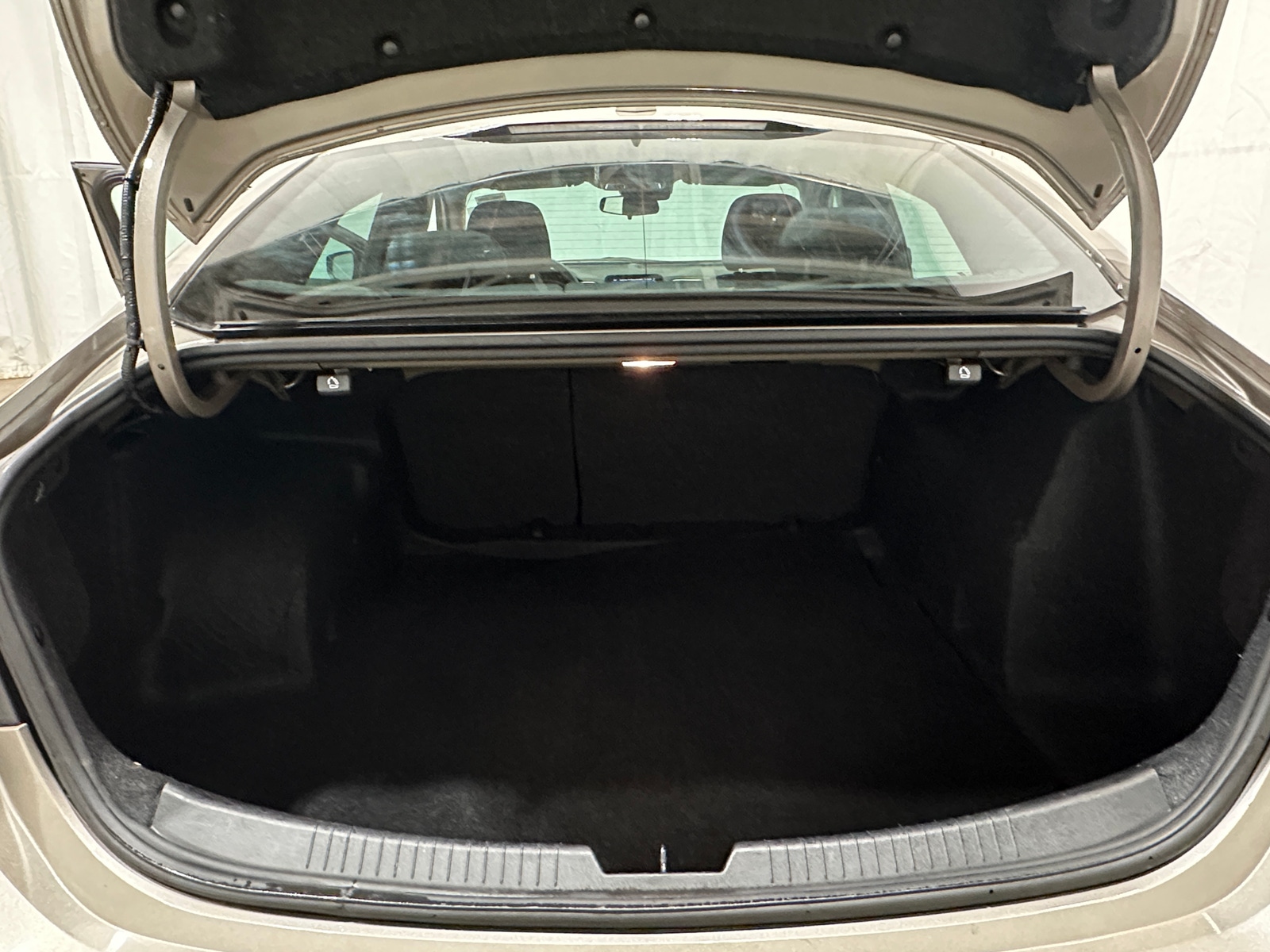 Thumbnail: 2024 Chevrolet Malibu - 7