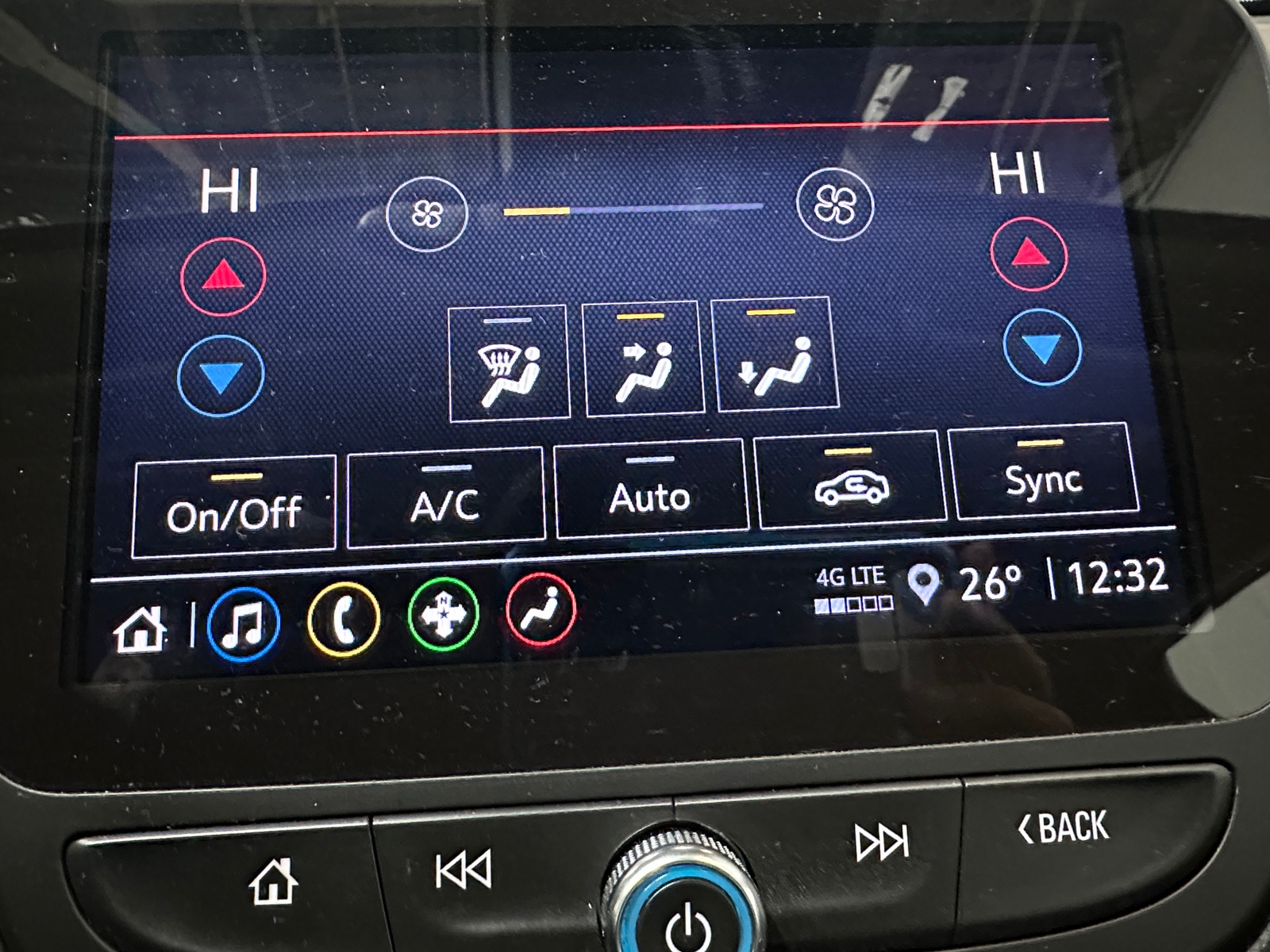 Thumbnail: 2024 Chevrolet Malibu - 4