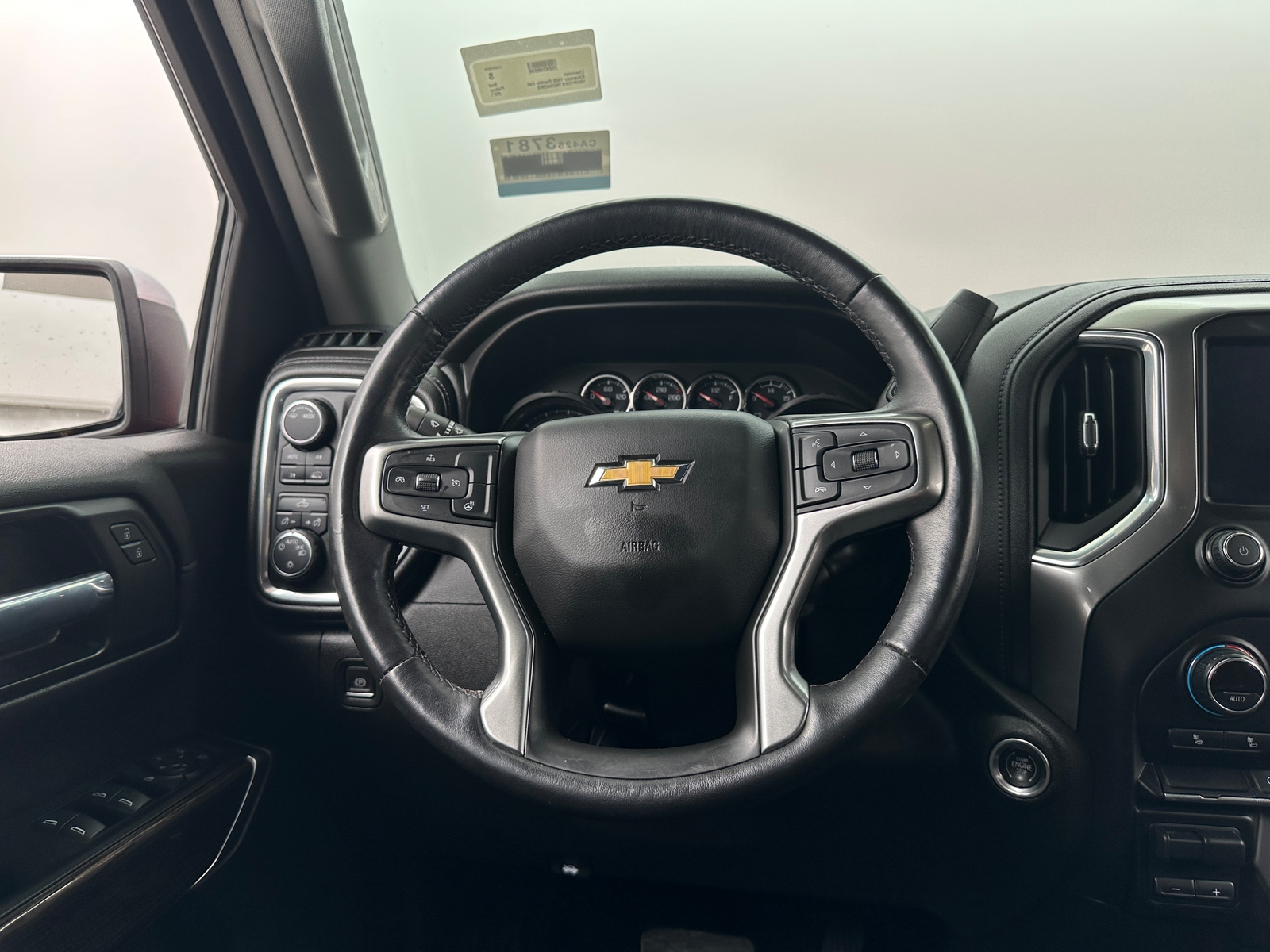 Thumbnail: 2021 Chevrolet Silverado 1500 - 5
