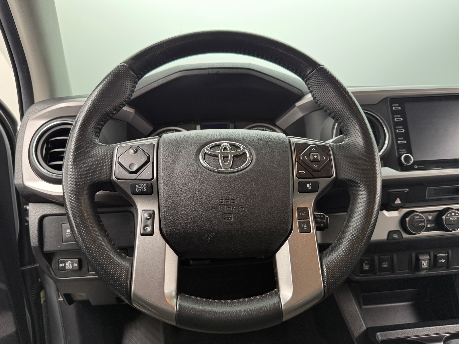 Thumbnail: 2022 Toyota Tacoma - 5