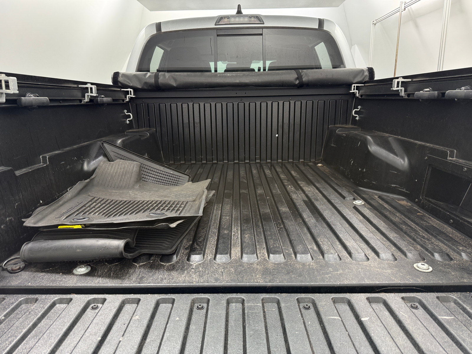 Thumbnail: 2022 Toyota Tacoma - 7