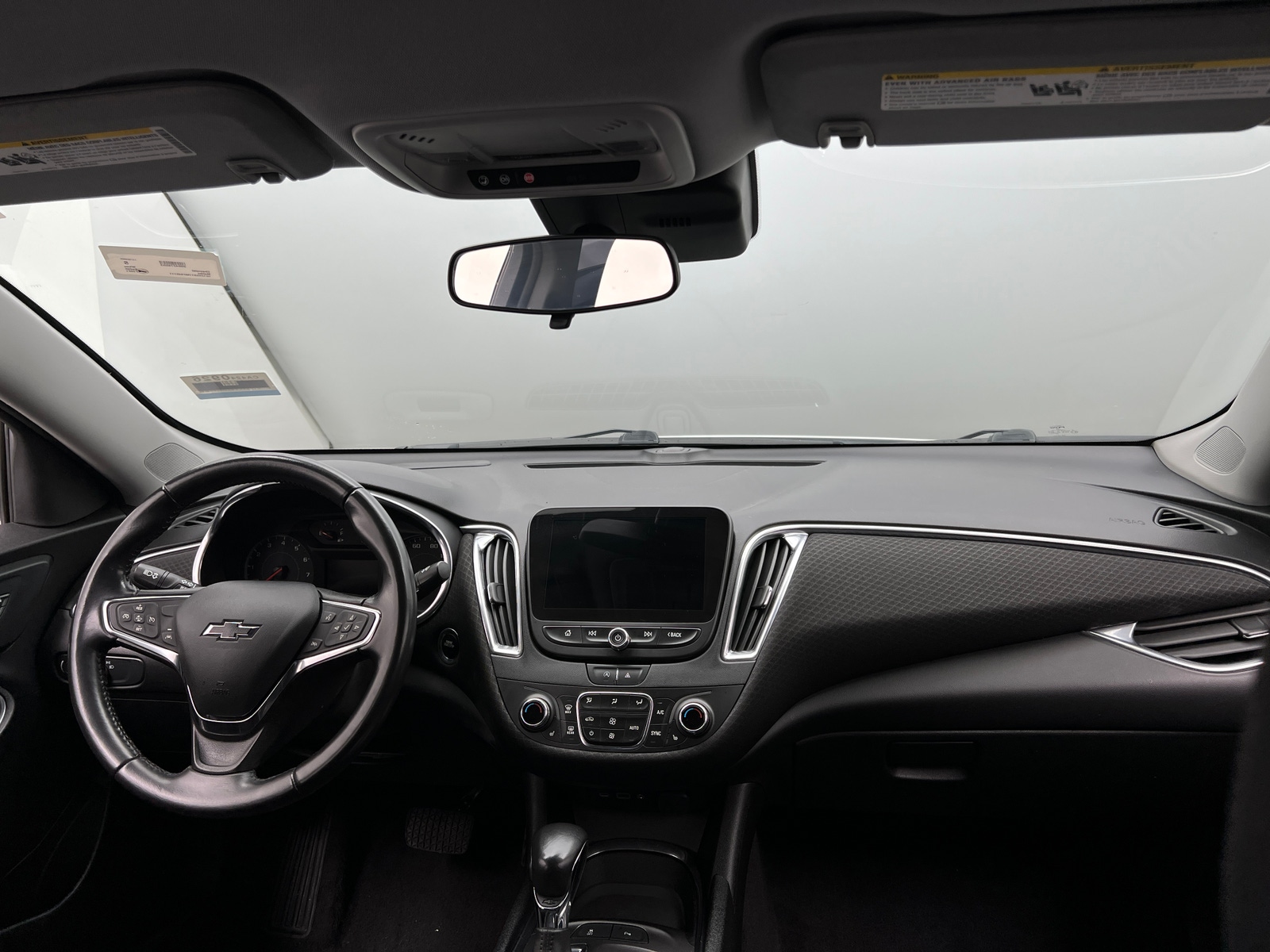 Thumbnail: 2021 Chevrolet Malibu - 3